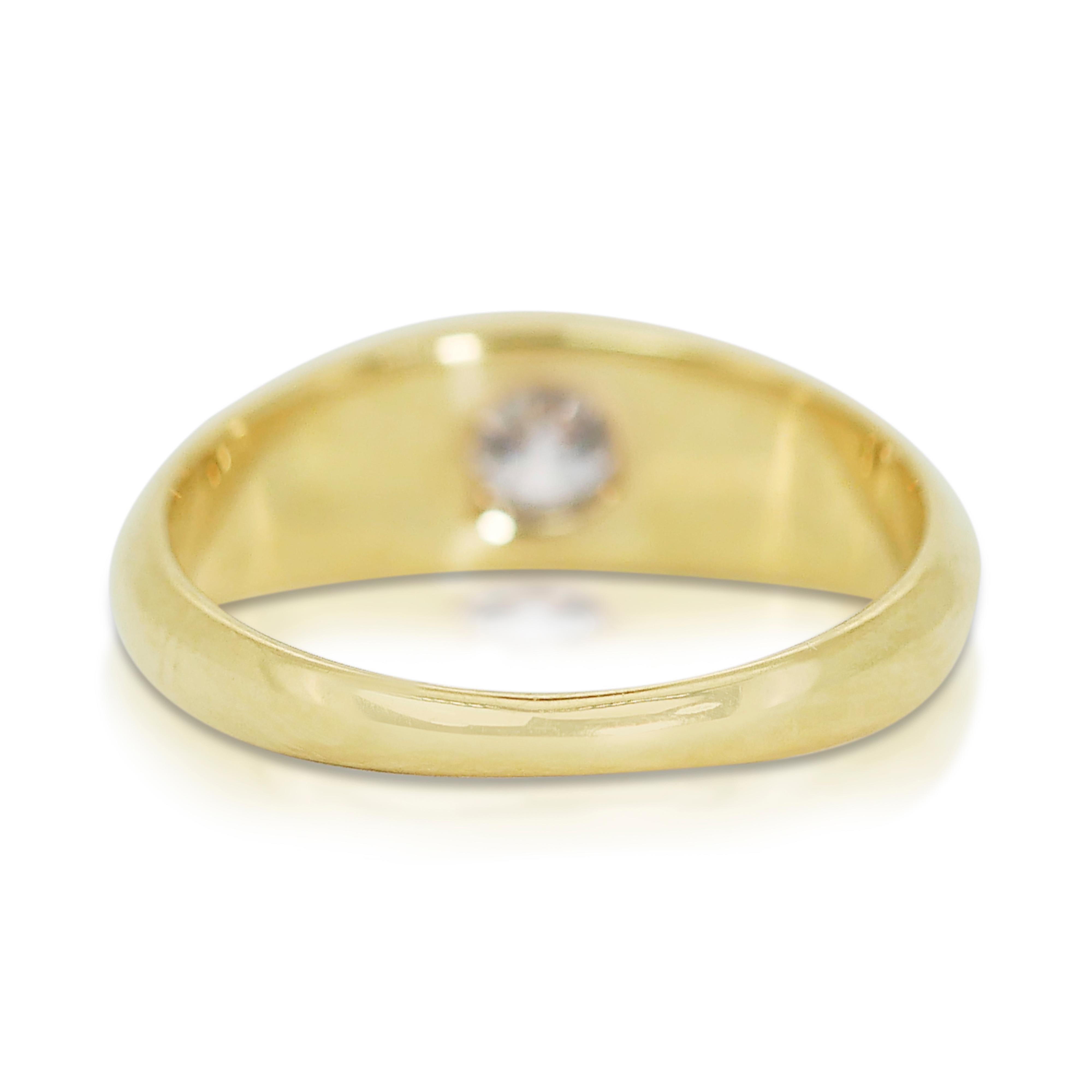 Radiant Harmony: 0.76ct Round Diamond Solitaire Ring in 18k Yellow Gold - GIA  For Sale 1