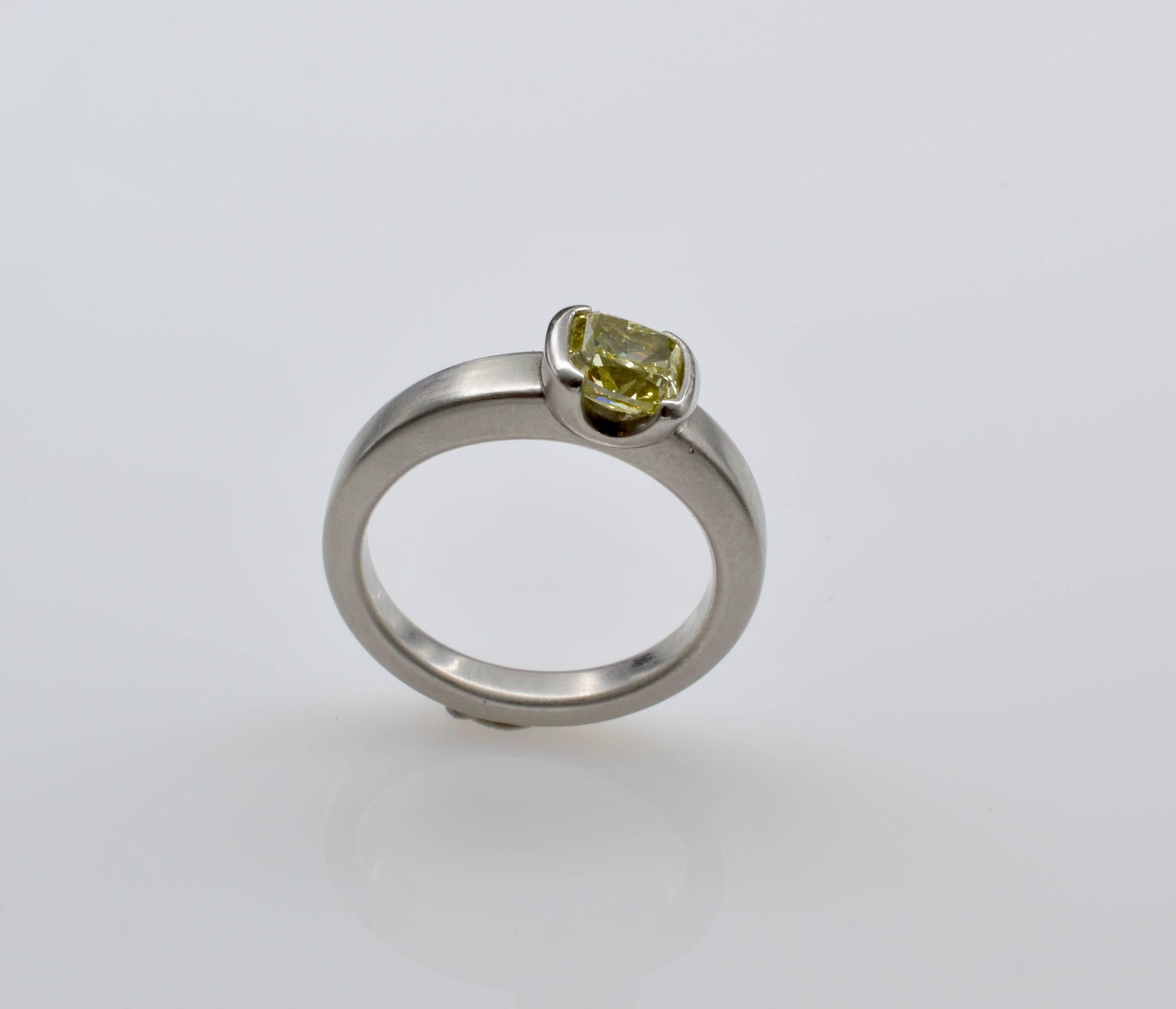 GIA Certified Yellow Diamond Radiant Lemon Platinum Ring In Excellent Condition In Berkeley, CA