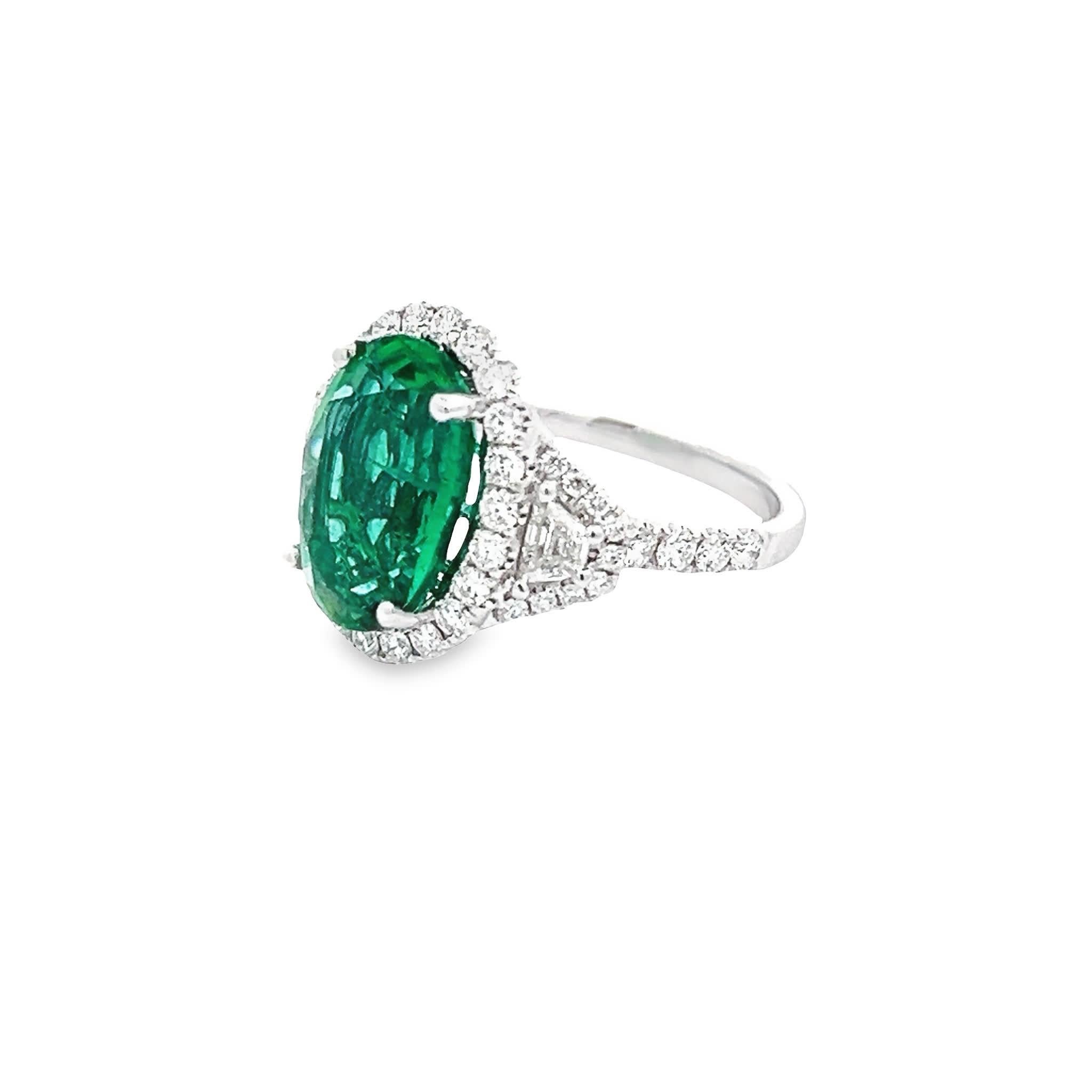 Radiant Lush Smaragd & glitzernder Diamantring Damen im Angebot