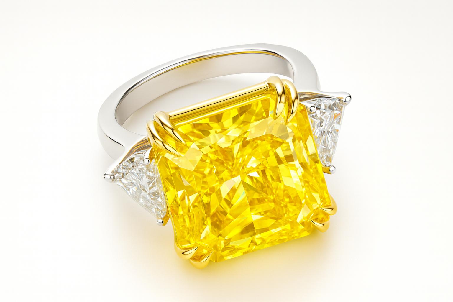Women's Radiant Masterpiece 5 carat Fancy Intense Yellow Radiant Cut Diamond Ring For Sale