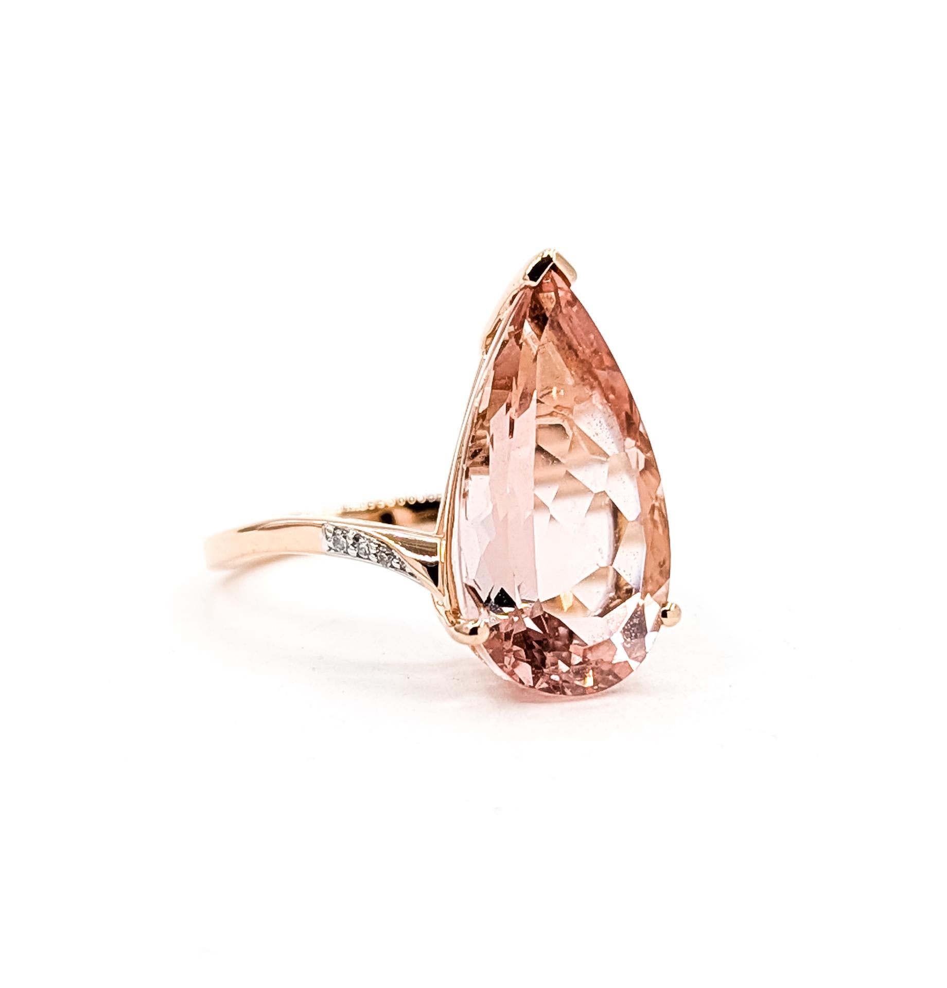 Anillo de Morganita Radiante y Diamantes de 14k en venta 3