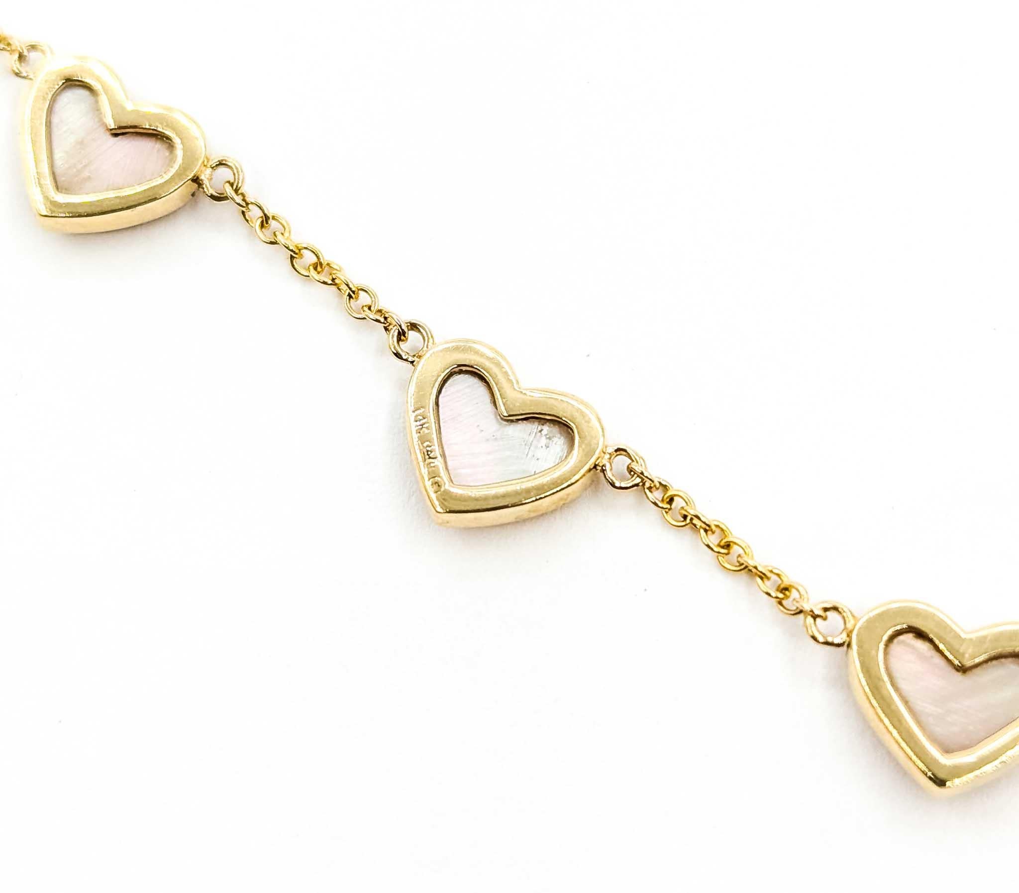 Radiant Mother of Pearl Heart Necklace in 14k For Sale 2