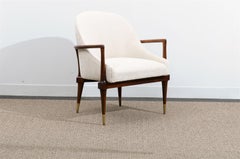 Paire de chaises longues en noyer attribuées à Robsjohn-Gibbings - 2 paires disponibles