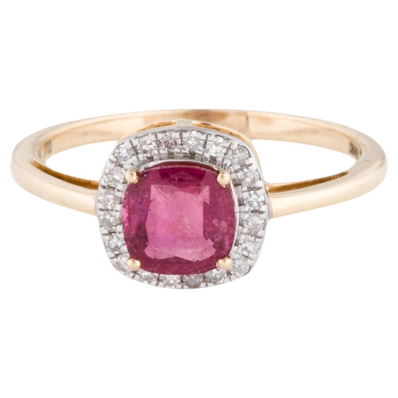 Exquisite 14K Tourmaline & Diamond Cocktail Ring - Size 6.75 - Timeless Luxury For Sale