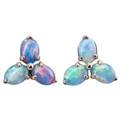 Strahlende Regenbogentöne Doublet Opal Trio Ohrstecker 14K Gold