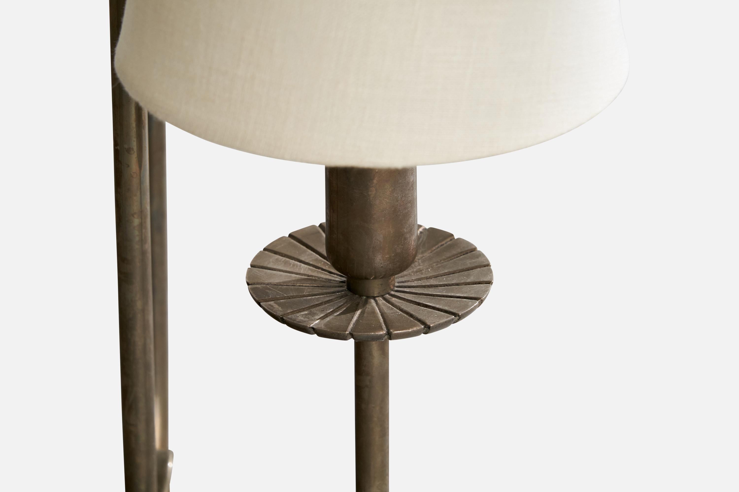 Milieu du XXe siècle Radiant, lampe de table, nickel, tissu, États-Unis, années 1950 en vente