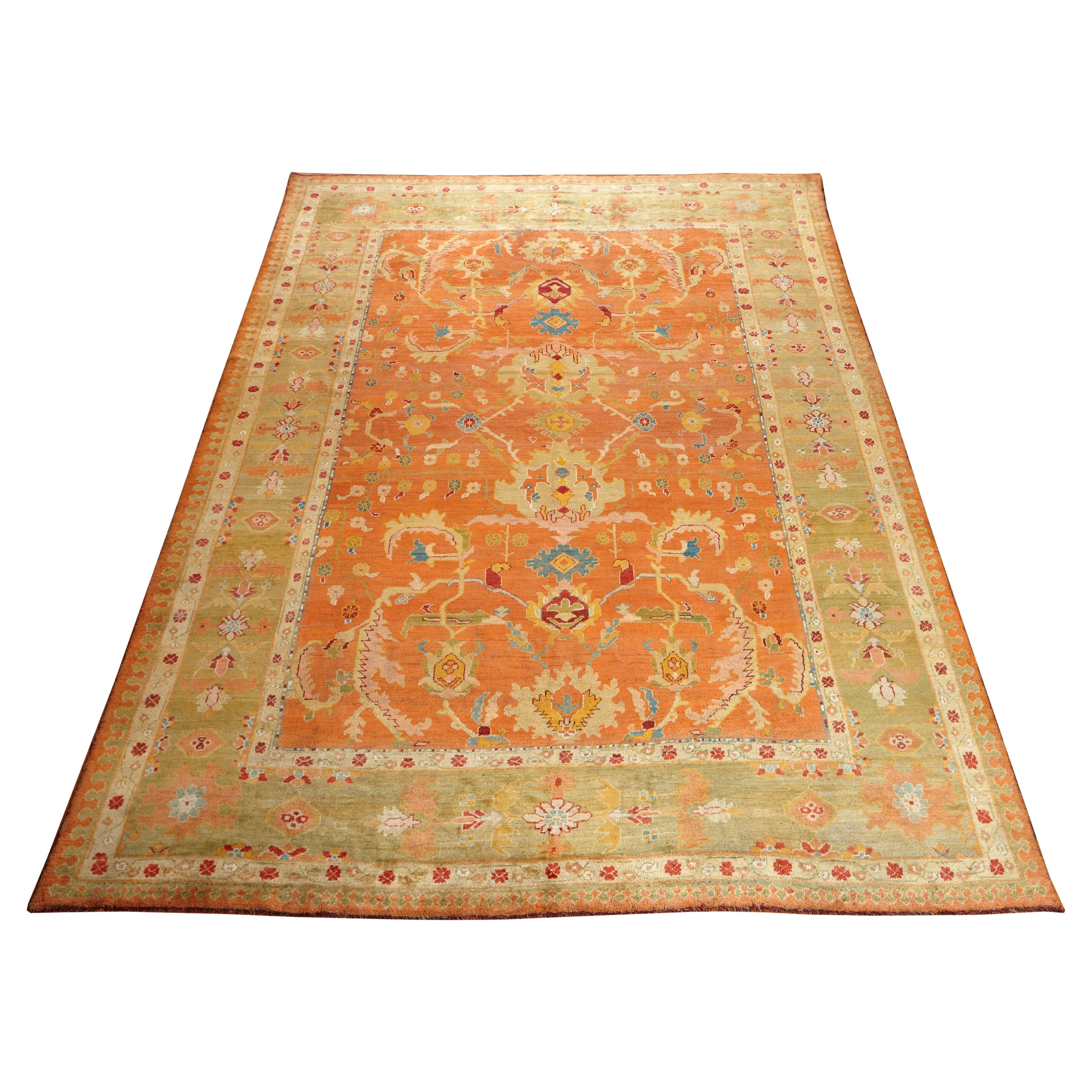 Radient Tapis Oushak du 19ème siècle en vente