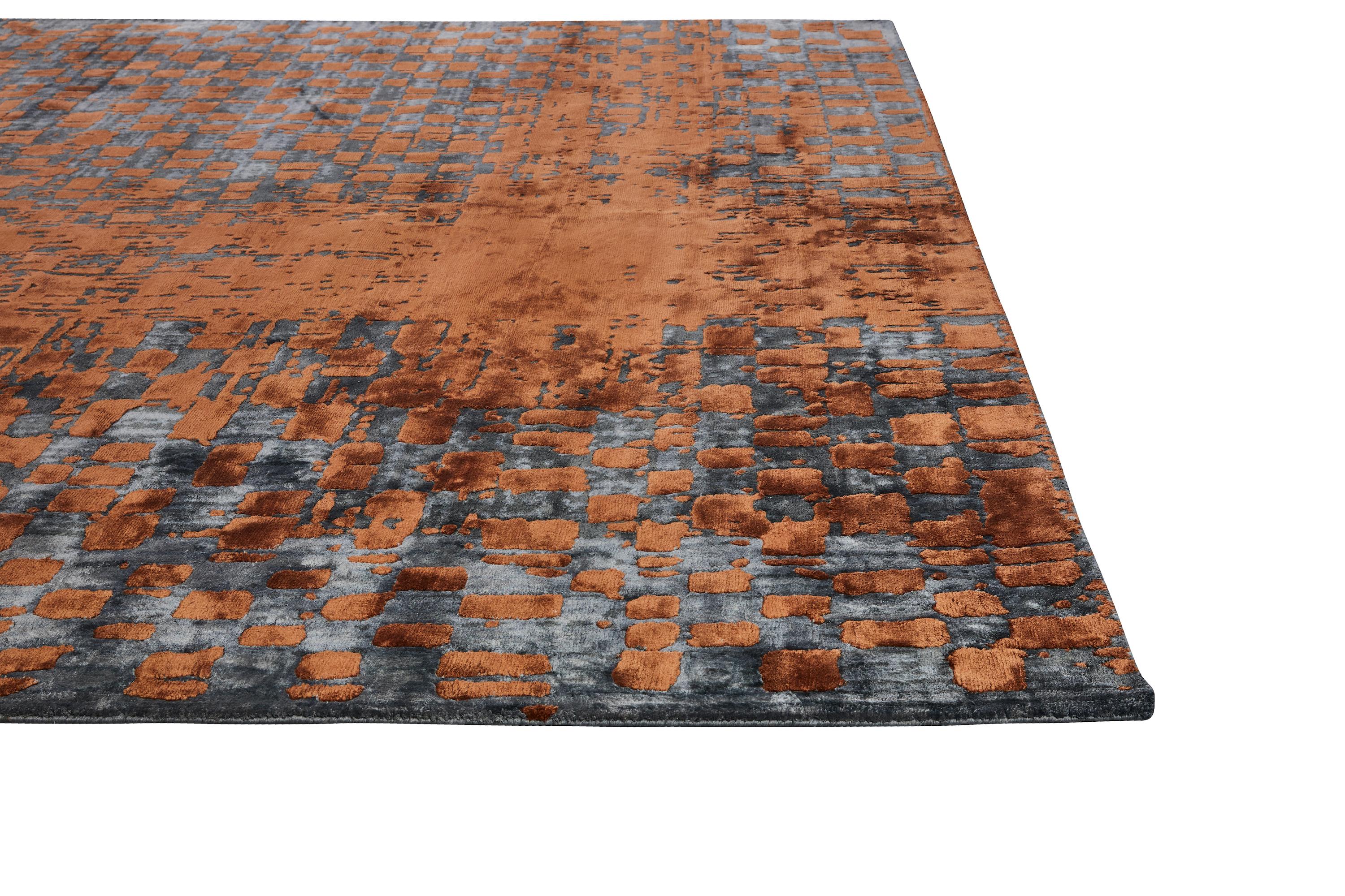 Silk RADIEUX Hand Knotted Contemporary Rug in Rust and Black/White Colours by Hands For Sale