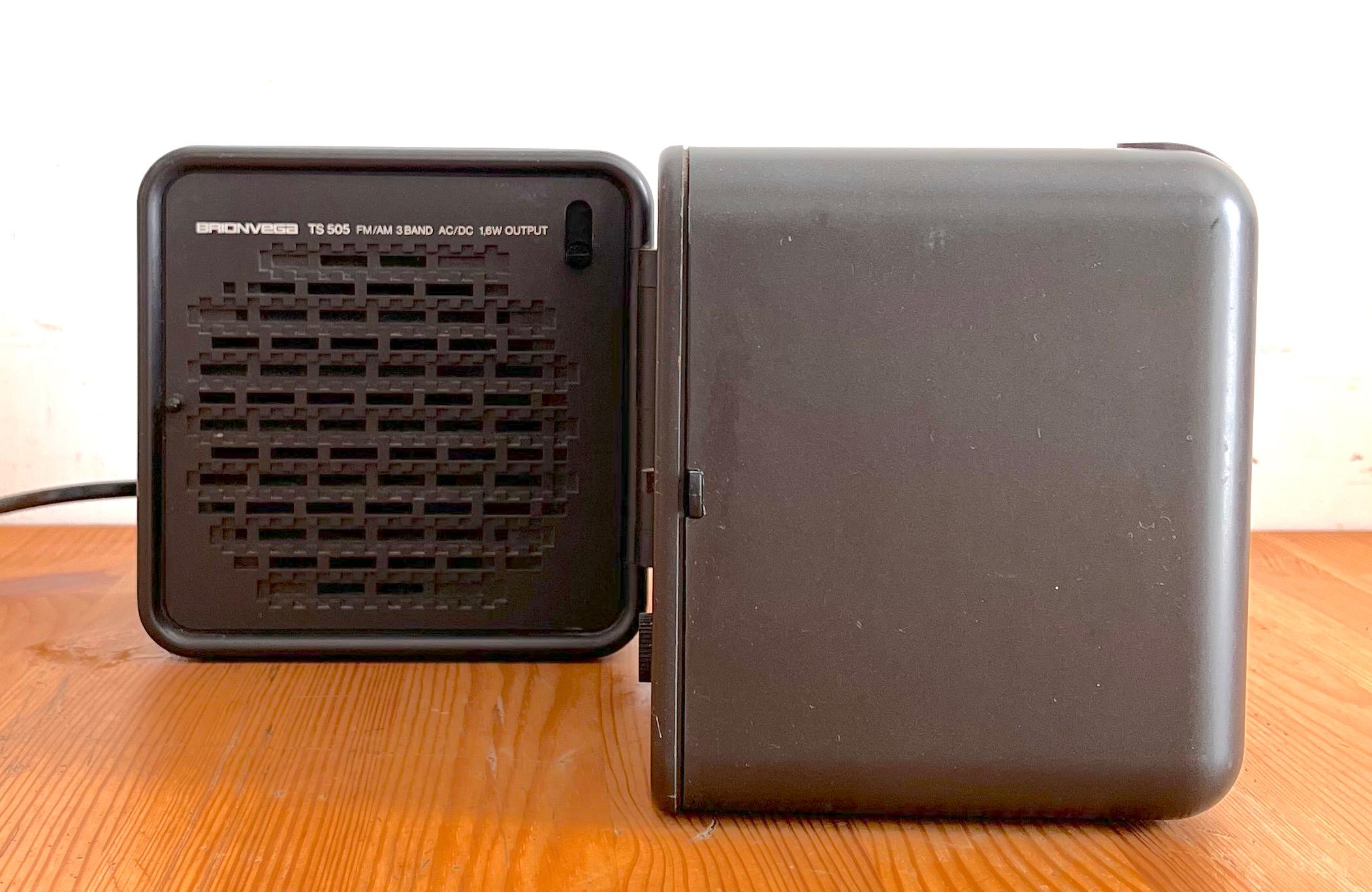 Brionvega Radio Cube mod. TS505, Richard Sapper and Marco Zanuso For Sale 7