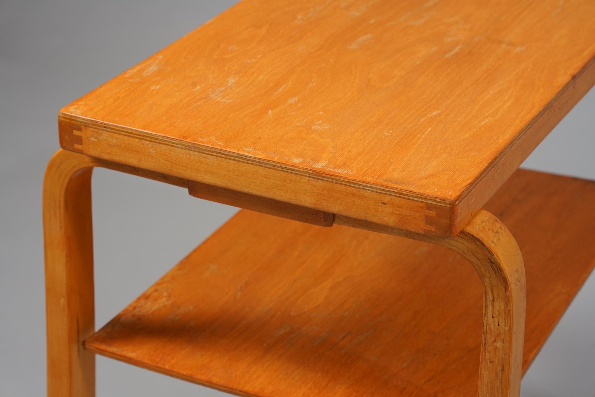 Finnish Side/Radio Table, Alvar Aalto, Oy Huonekalu- ja Rakennustyötehdas Ab, 1950s For Sale