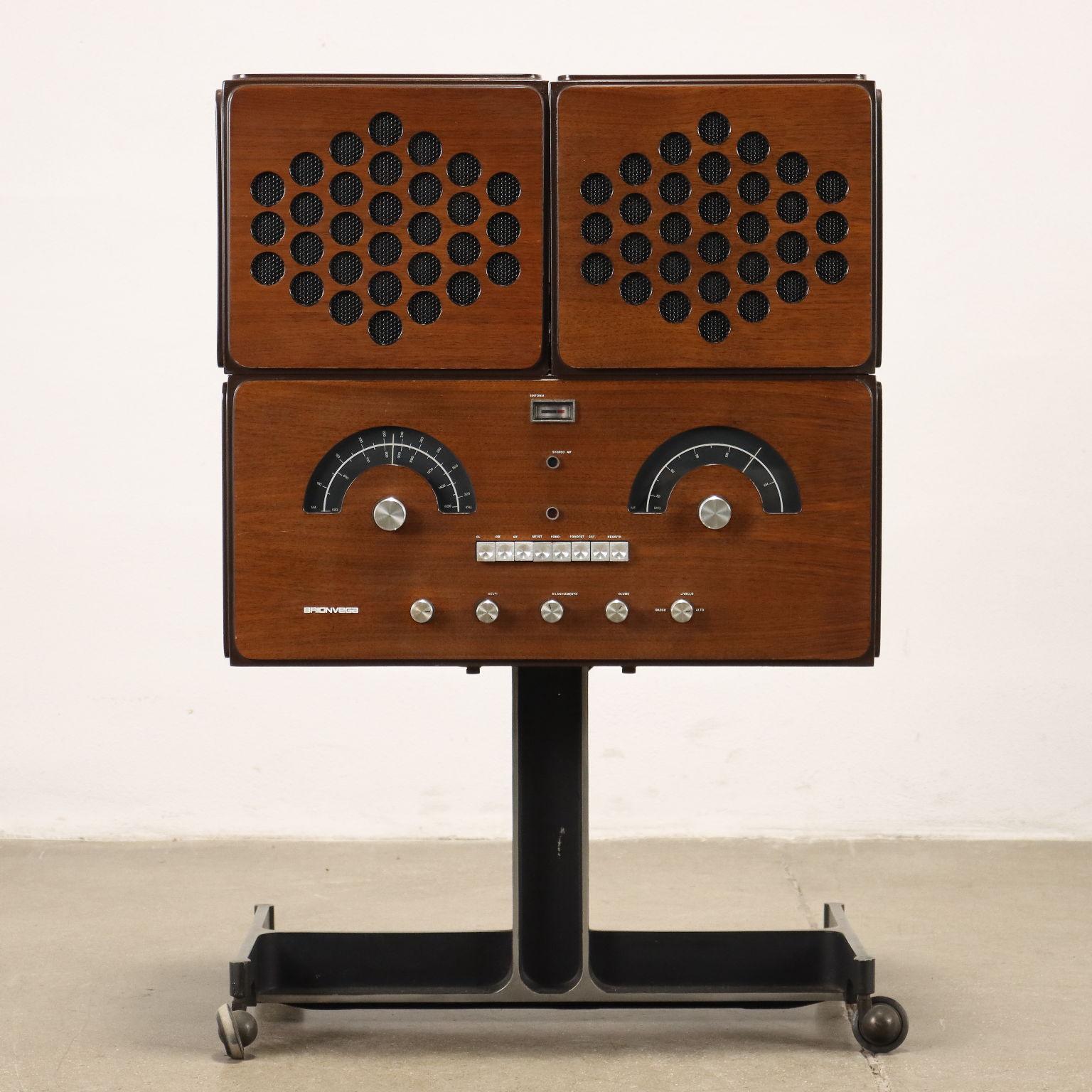 Mid-Century Modern Brionvega RR126 1960s Radiofonograph