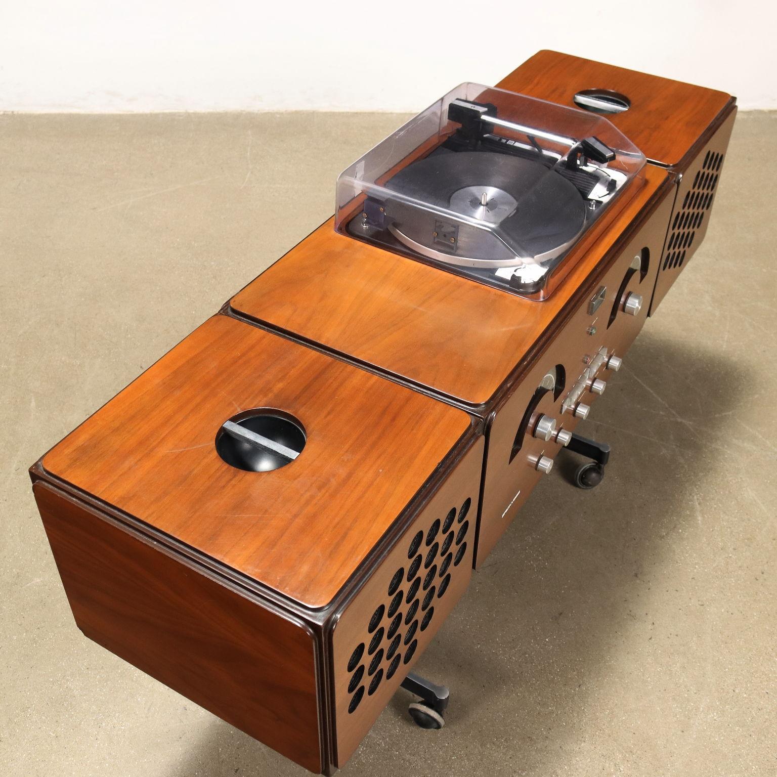 Mid-Century Modern Radiofonografo 'RR 126' Achille e Pier Giacomo Castiglioni per Brionvega 1960s For Sale