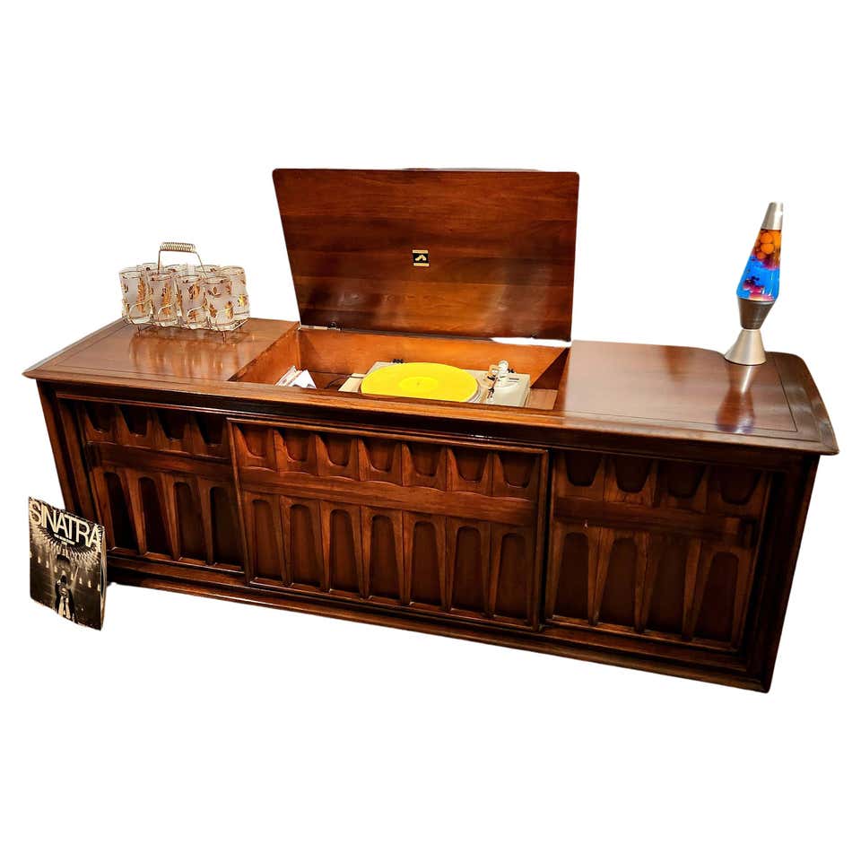 Vintage Zenith Console Record Player - For Sale on 1stDibs | zenith ...