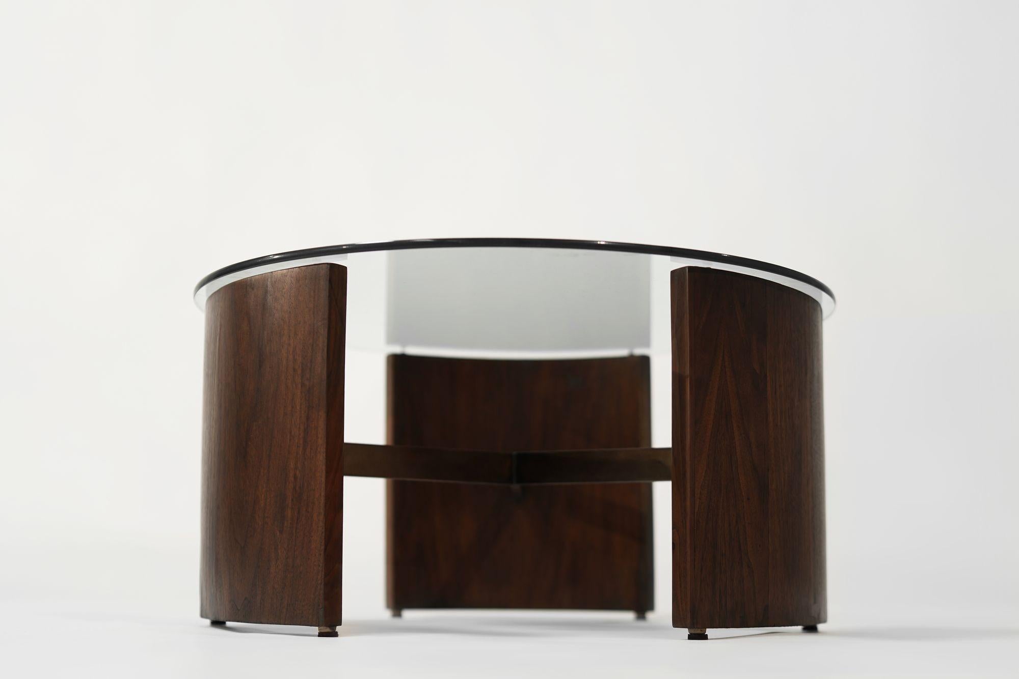American Radius Coffee Table by Vladimir Kagan, C. 1960s For Sale