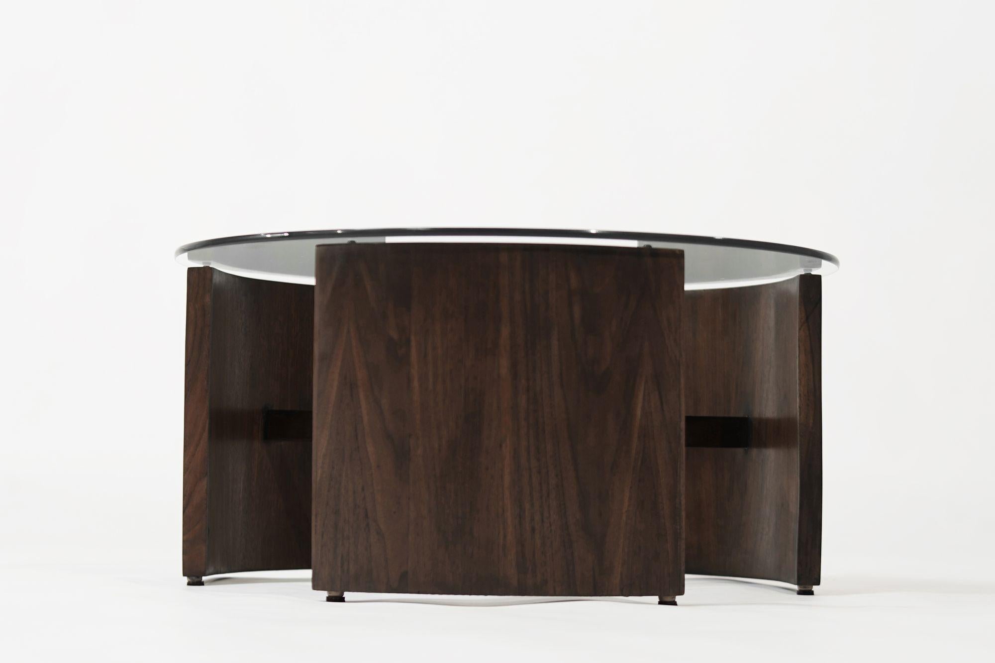 Radius Coffee Table by Vladimir Kagan, C. 1960s In Excellent Condition For Sale In Westport, CT