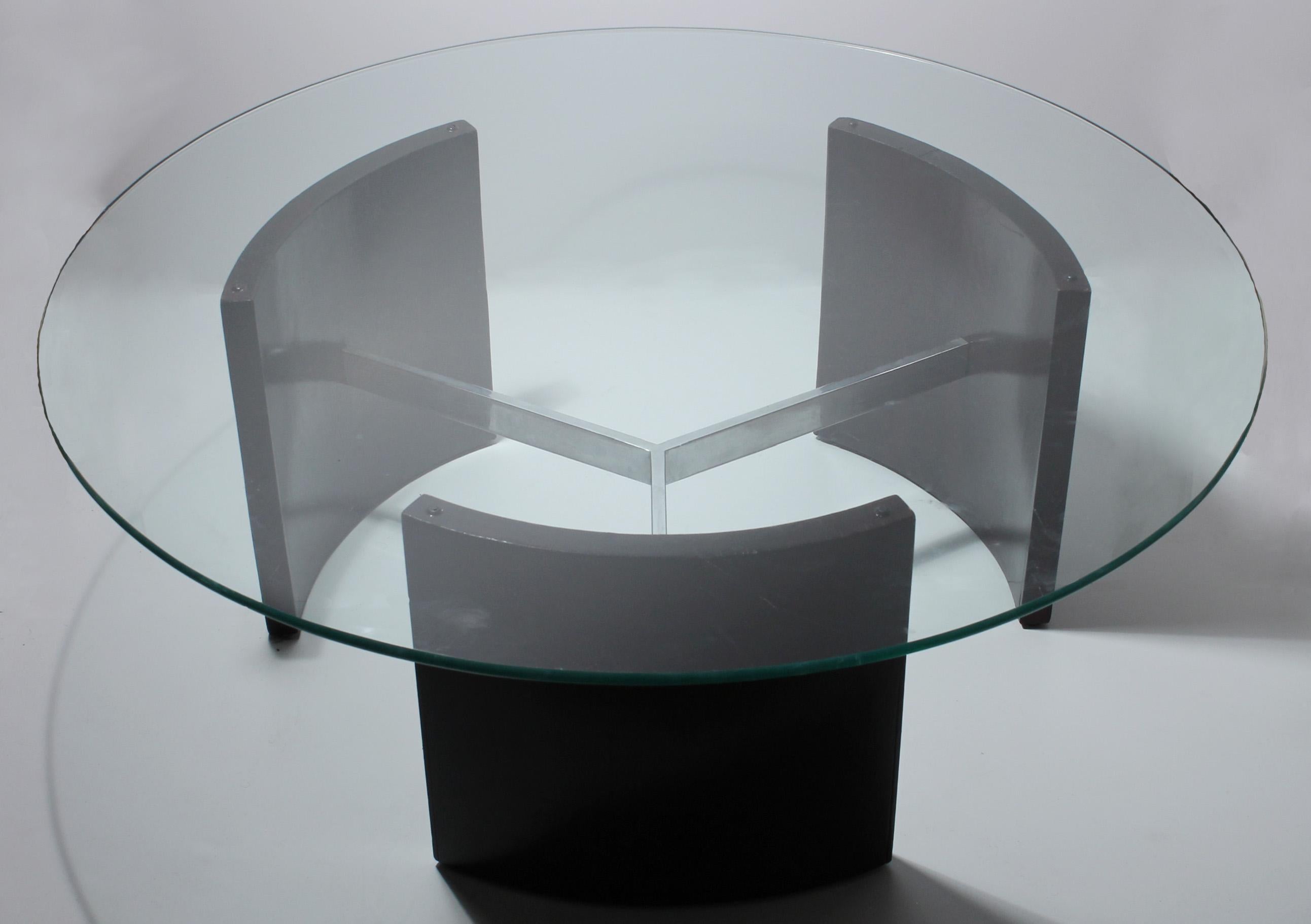 Mid-Century Modern Table basse Radius en vente