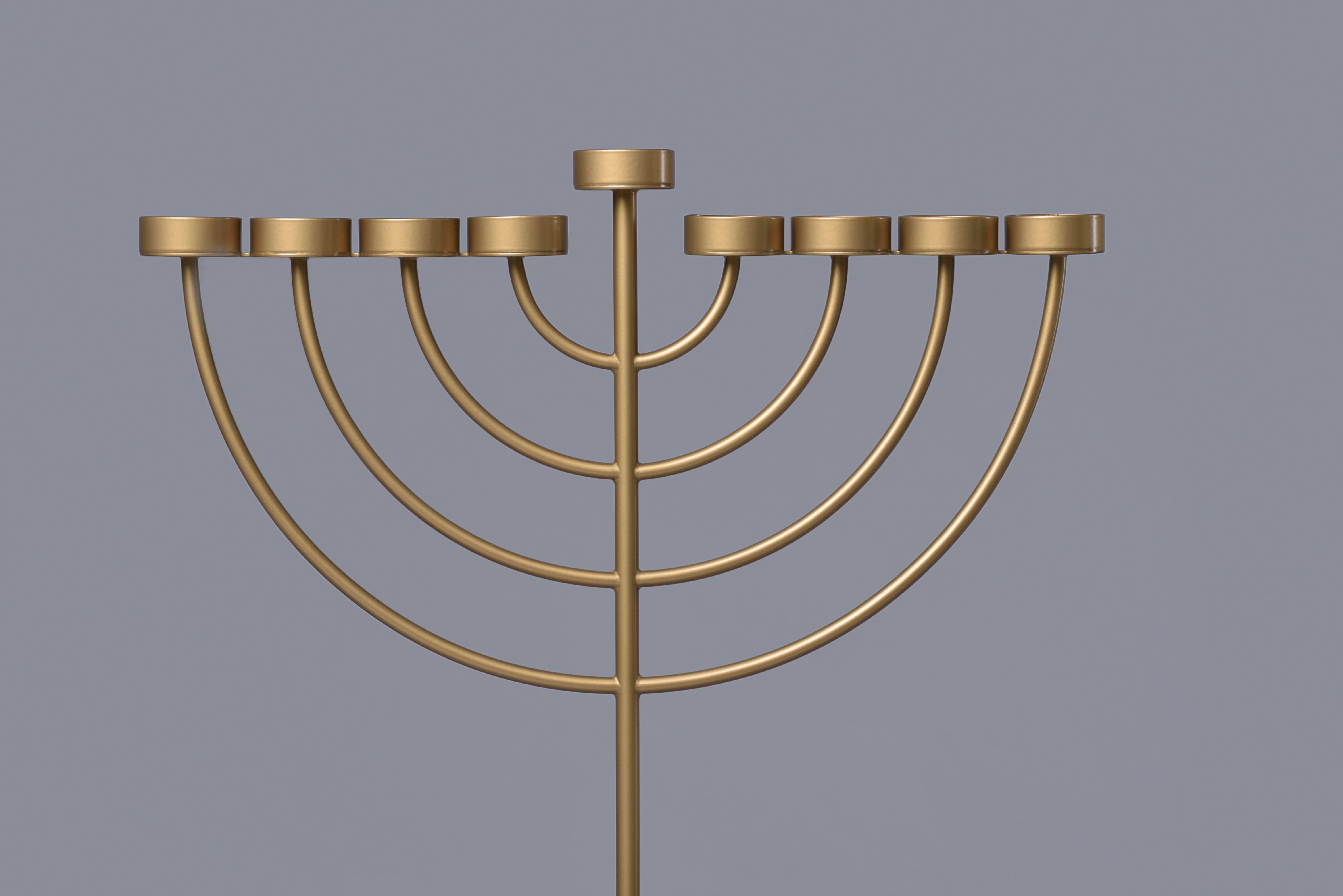 RADIUS Menorah, floor standing candleholders (130cm) by oitoproducts In New Condition For Sale In Gstaad, CH