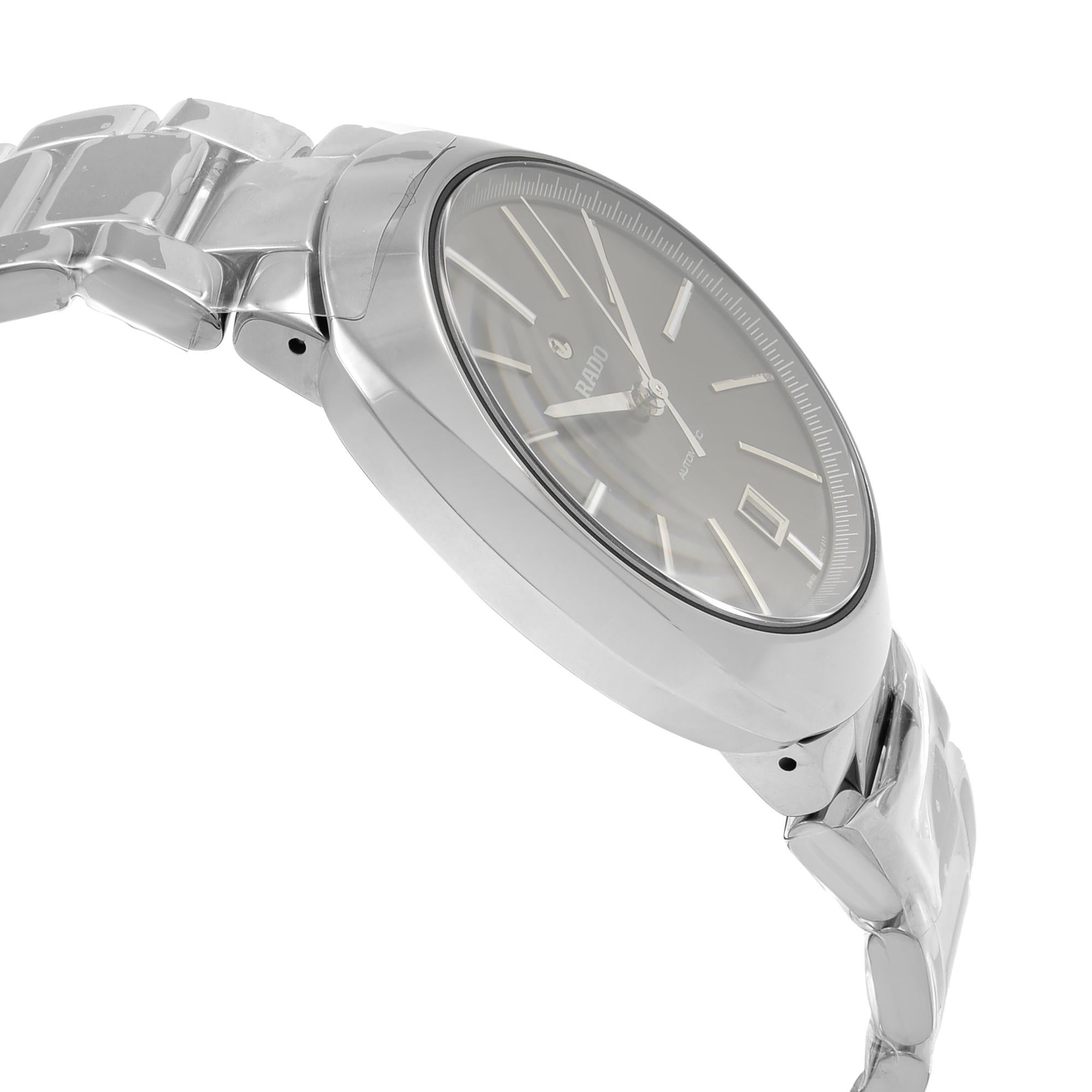 Rado D-Star Automatic Grey Dial Ceramic Men's Watch R15760112 In New Condition In New York, NY