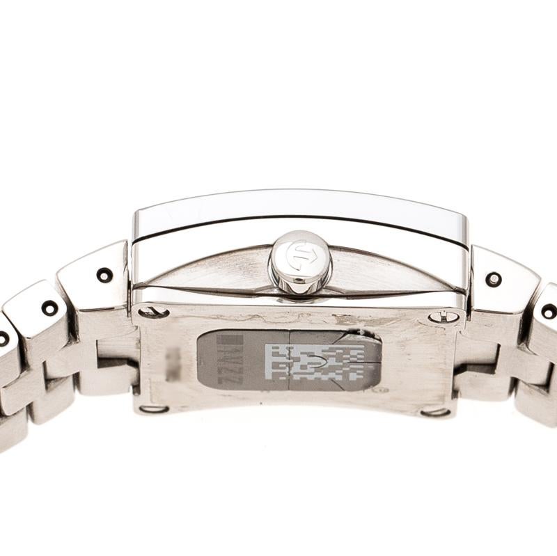 Rado Grey Stainless Steel Carbon  Diastar R18682153 Women's Wristwatch 20 mm In Good Condition In Dubai, Al Qouz 2