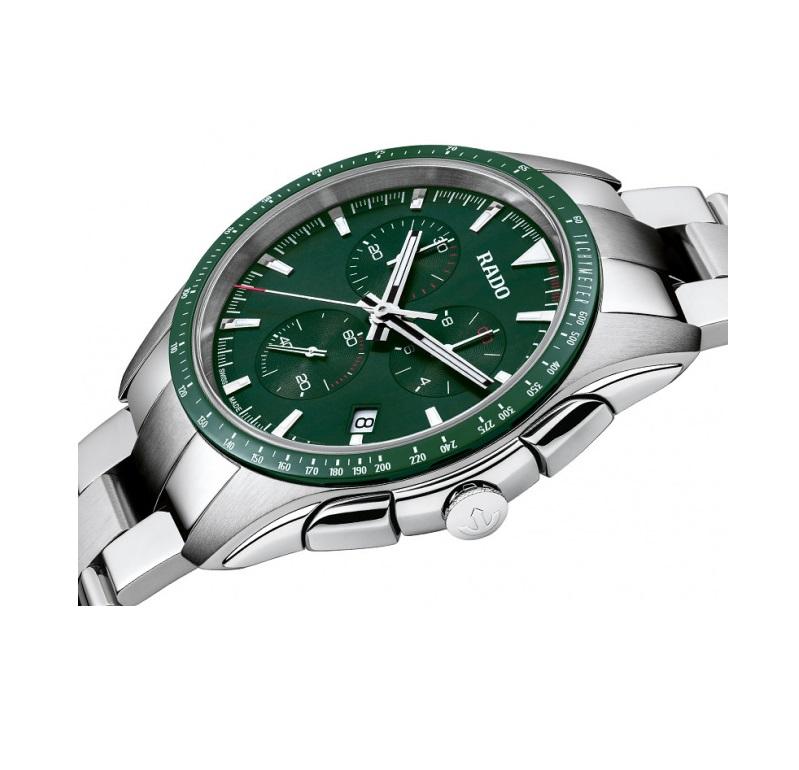 Stainless steel case with a stainless steel bracelet. Fixed stainless steel bezel with a green (high-tech) ceramics inlay. Green dial with luminous silver-tone hands and index hour markers. Minute markers around the outer rim. Dial Type: Analog.