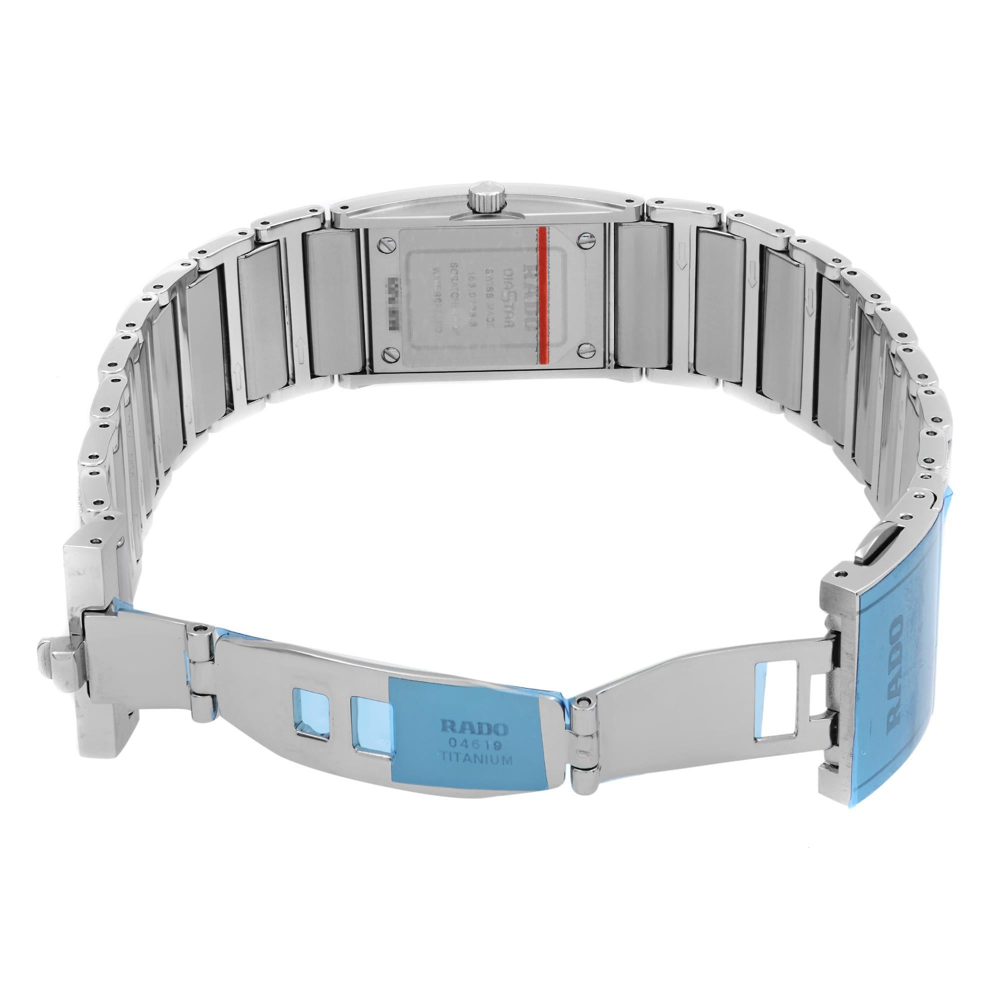 Rado Integral Steel Ceramic Diamonds Silver Dial Quartz Ladies Watch R20733122 In New Condition In New York, NY