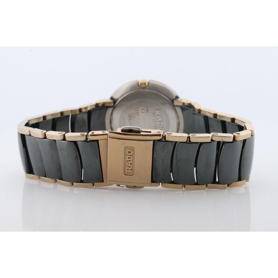 Vintage
Matériau du bracelet : Cuir, argent
MATERIAL : Argent
Alimentation : batterie

Lecture : Analogique

Montre-bracelet RADO DiaStar DATE HiTech Ceramic Stainless Steel.

Noir avec tonalité dorée.

Boîtier de 30 mm

Authentique, livré dans une