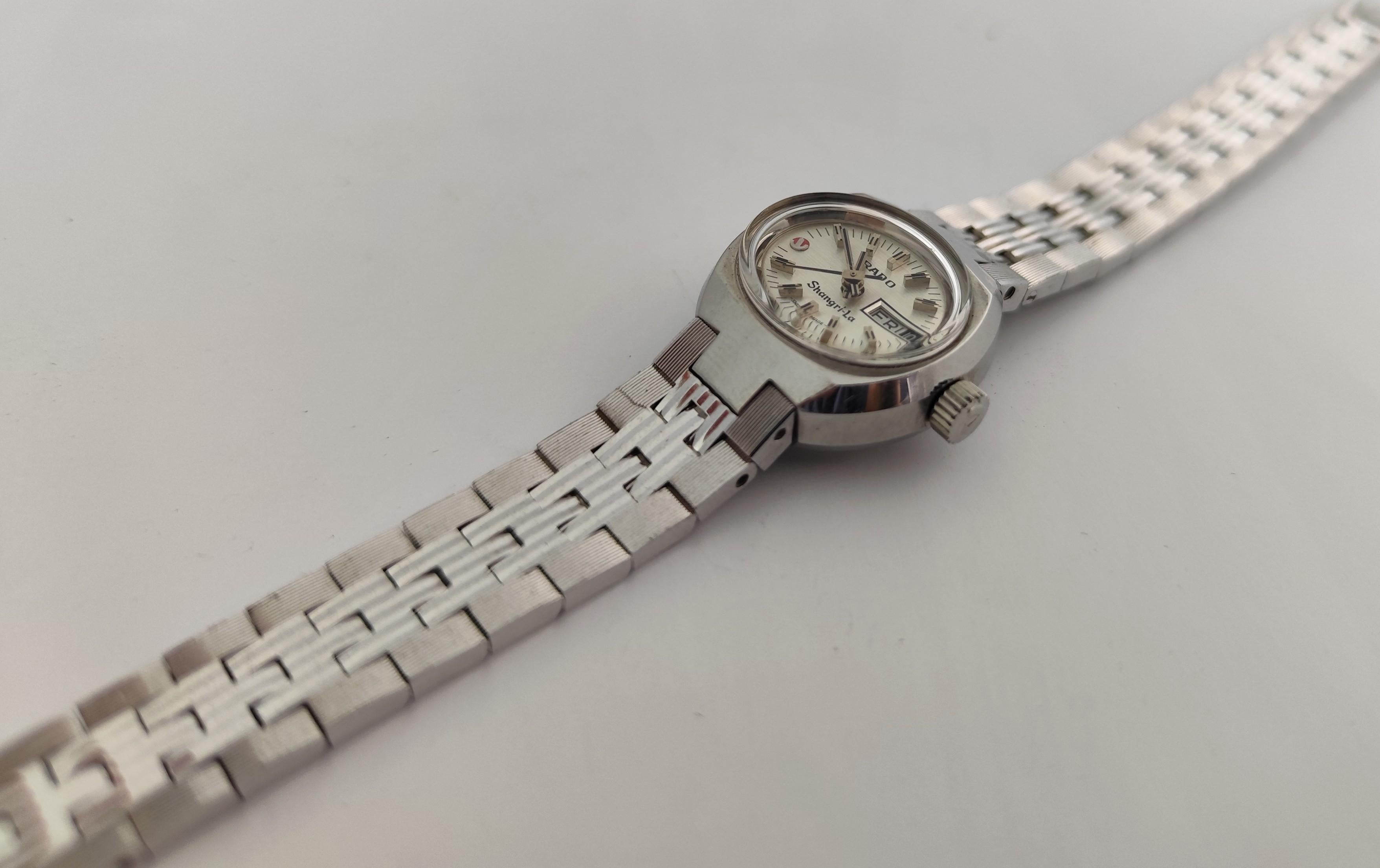  Descrizione
Marchio: Rado

Model No: Voyager

Numero di riferimento: 561.3600.4

Paese di produzione: Svizzera

Movimento: Automatico

Materiale della cassa: Acciaio inossidabile

Misure : Larghezza della cassa: 25 mm. (senza corona)

Tipo di banda