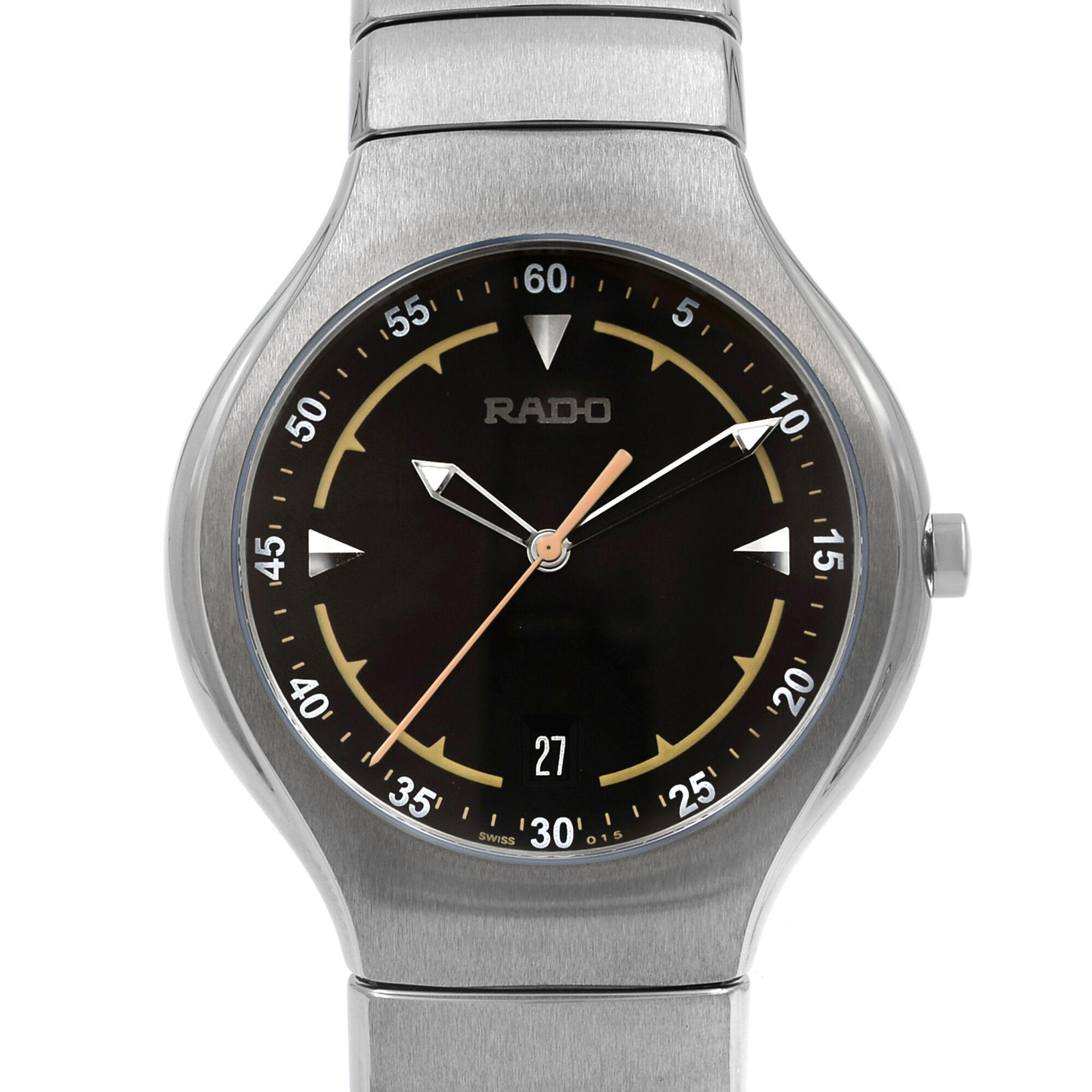 This brand new Rado True R27675152 is a beautiful men's timepiece that is powered by a quartz movement which is cased in a ceramic case. It has a round shape face,  dial and has hand sticks & numerals style markers. It is completed with a ceramic