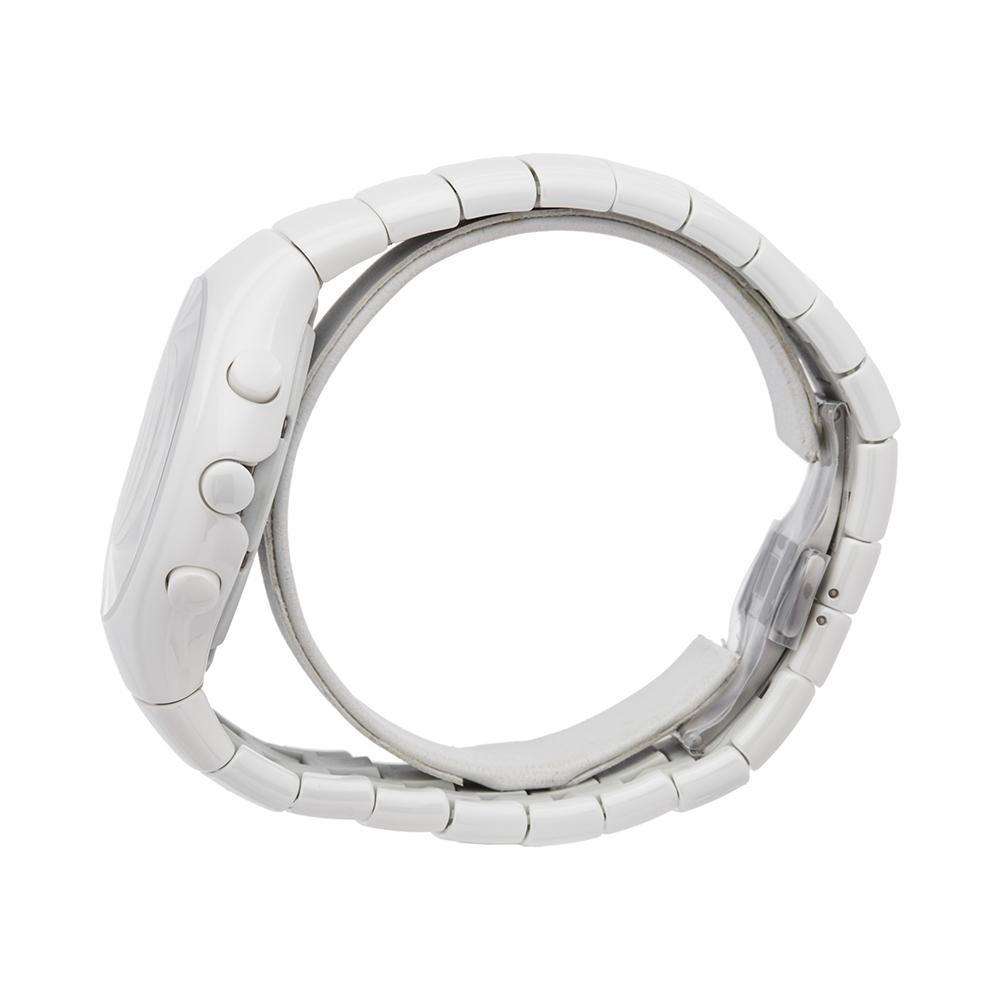 Modern Rado True Ceramic R27832702 Wristwatch 