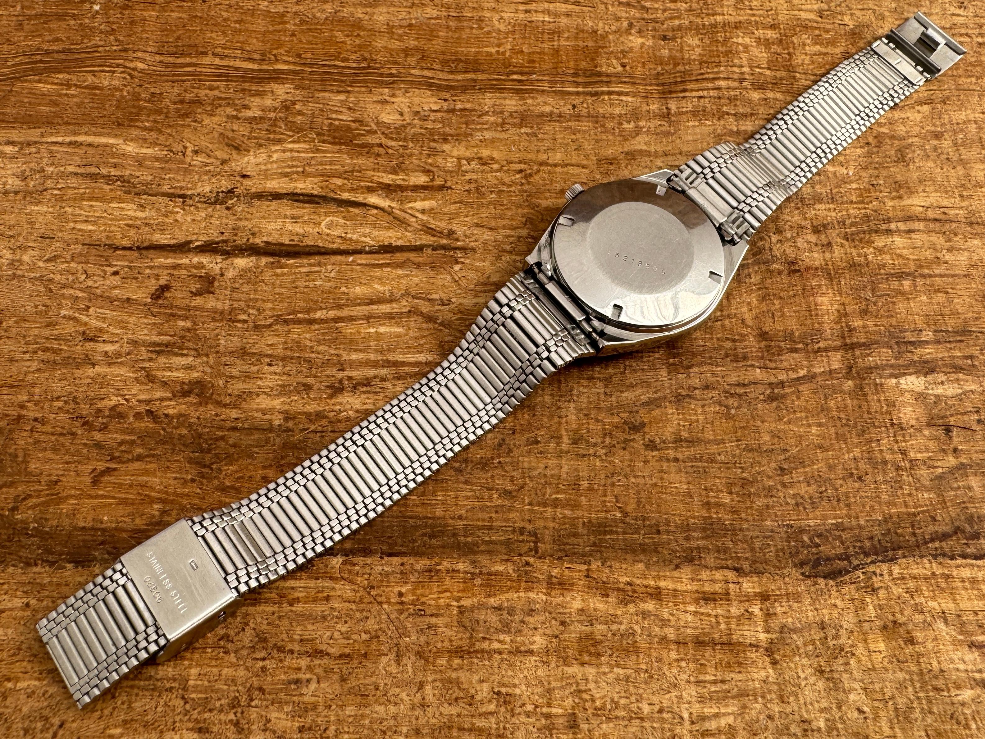 Rado Voyager Automatic Stainless Steel Rare Dial AMMAN Watch For Sale 8