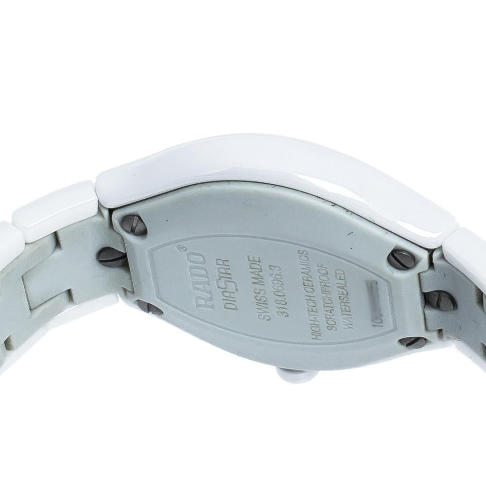 Contemporary Rado White Ceramic True Jubile R27696732 Women's Wristwatch 27 mm