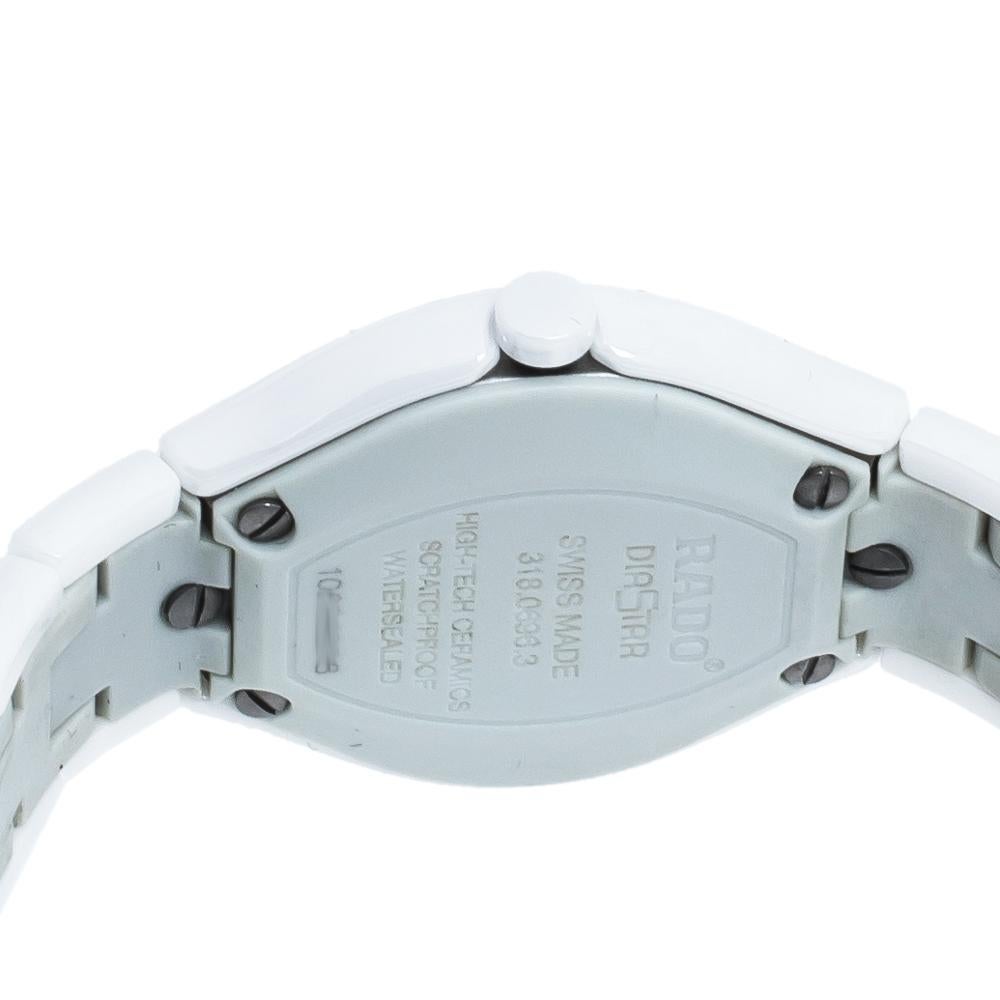 Rado White Ceramic True Jubile R27696732 Women's Wristwatch 27 mm In Good Condition In Dubai, Al Qouz 2