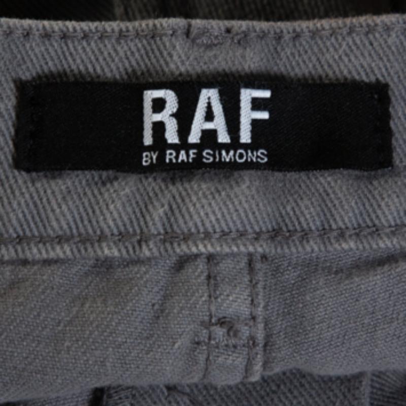 RAF by Raf Simons Graue Jeans aus Denim in Regular Fit, L Herren im Angebot