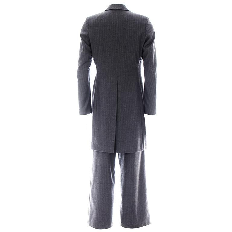 - Raf Simons autumn winter 1999 charcoal grey men's suit ensemble
- Jacket size 52, trouser size 50
- 99% Wool, 1% cashmere
