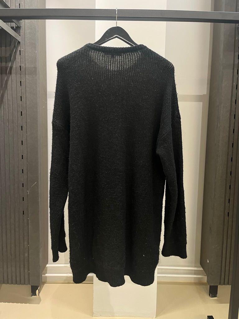 Raf Simons
AW04 Waves Knit Oversized Sweater
Size 46, oversized

Stunning oversized knit sweater from the 2004 autumn winter collection by Raf Simons. In great condition without any flaws. Amazing piece.

If you have any questions please let me know.