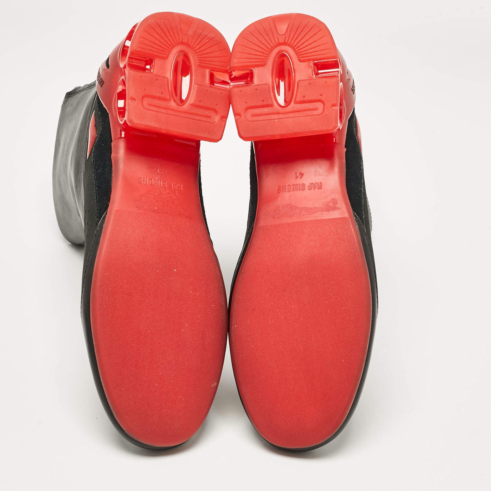 Raf Simons Black Leather Ankle Length Boots Size 41 For Sale 2