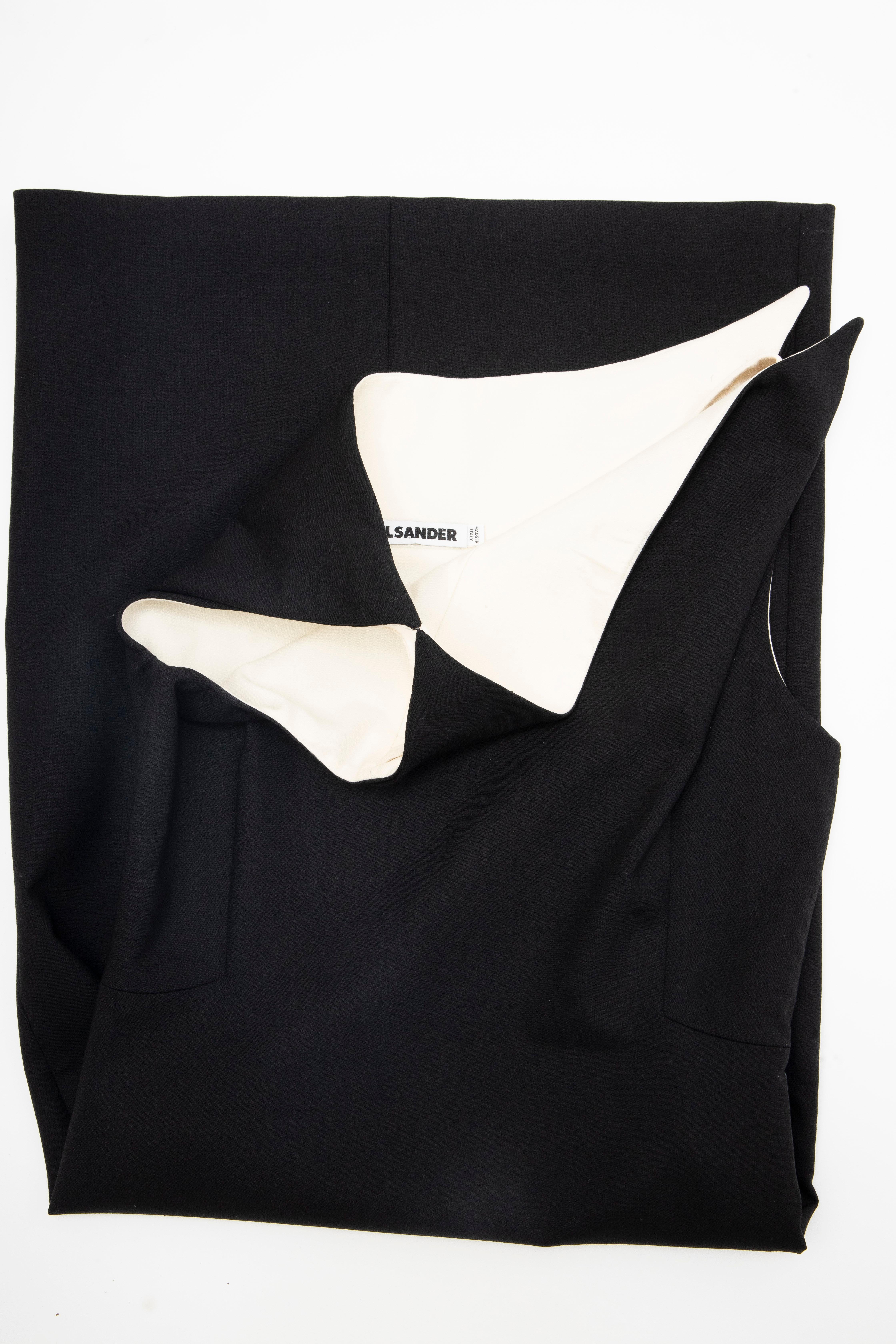 Raf Simons for Jil Sander Runway Black Wool Sculptural Evening Dress, Fall 2009 For Sale 7