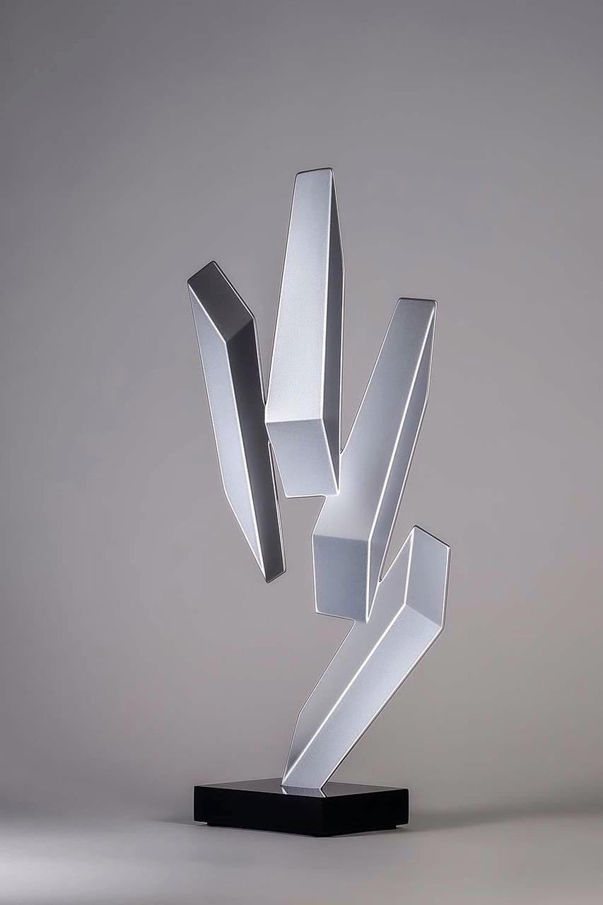 Rafael Barrios Abstract Sculpture - Levitation III