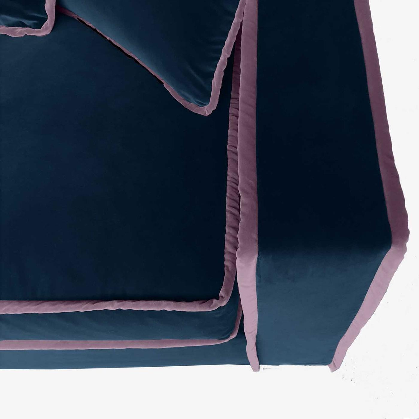 Rafaella Midnight Blue & Pink Velvet 2 Seater Sofa by Biosofa In New Condition For Sale In Milan, IT