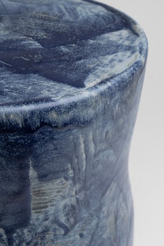 Rafale Taburete único de gres esmaltado de Pascale Girardin