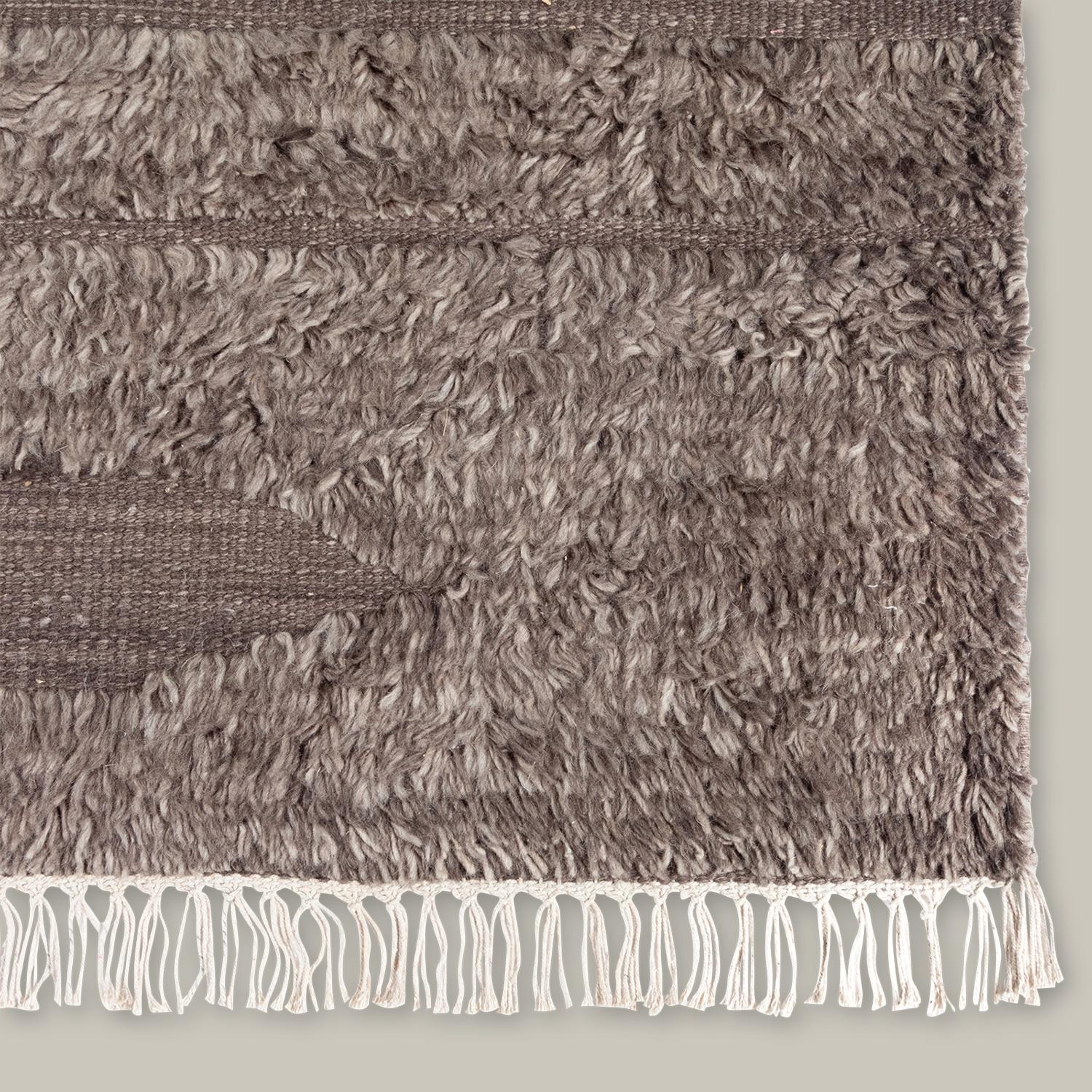 Contemporary “Rafalla Tumeni” Handwoven Wool Rug (Grey) by Christiane Lemieux For Sale