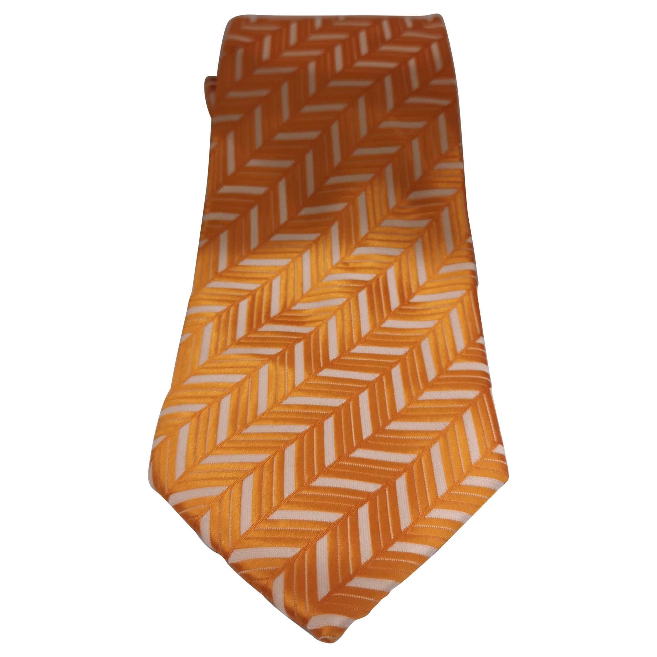 Raffaello Orange white tie