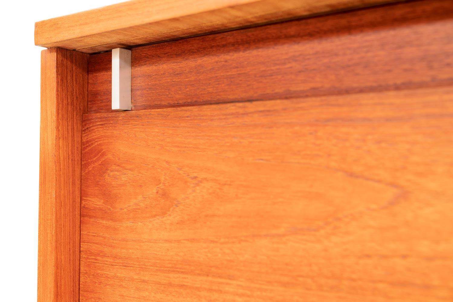 Raffia sideboard, 1960s For Sale 6