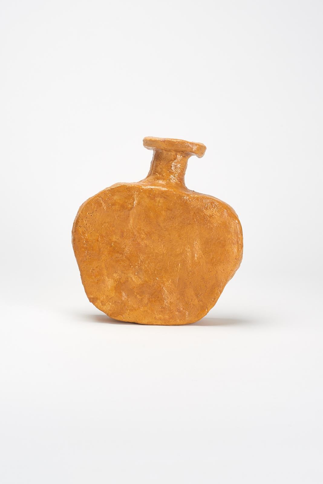 Rafi vase by Willem Van Hooff
Dimensions: W 18 x H 24 cm
Materials: Earthenware, ceramic, pigments and glaze

Willem van Hooff is a designer based in Eindhoven.
He is a driven builder, were he likes to see design as his tool to express a