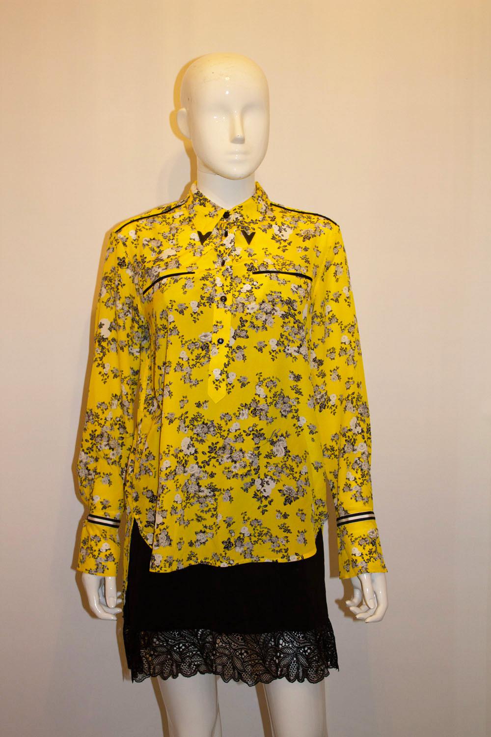 Rag and Bone Pretty Silk Shirt In Good Condition For Sale In London, GB