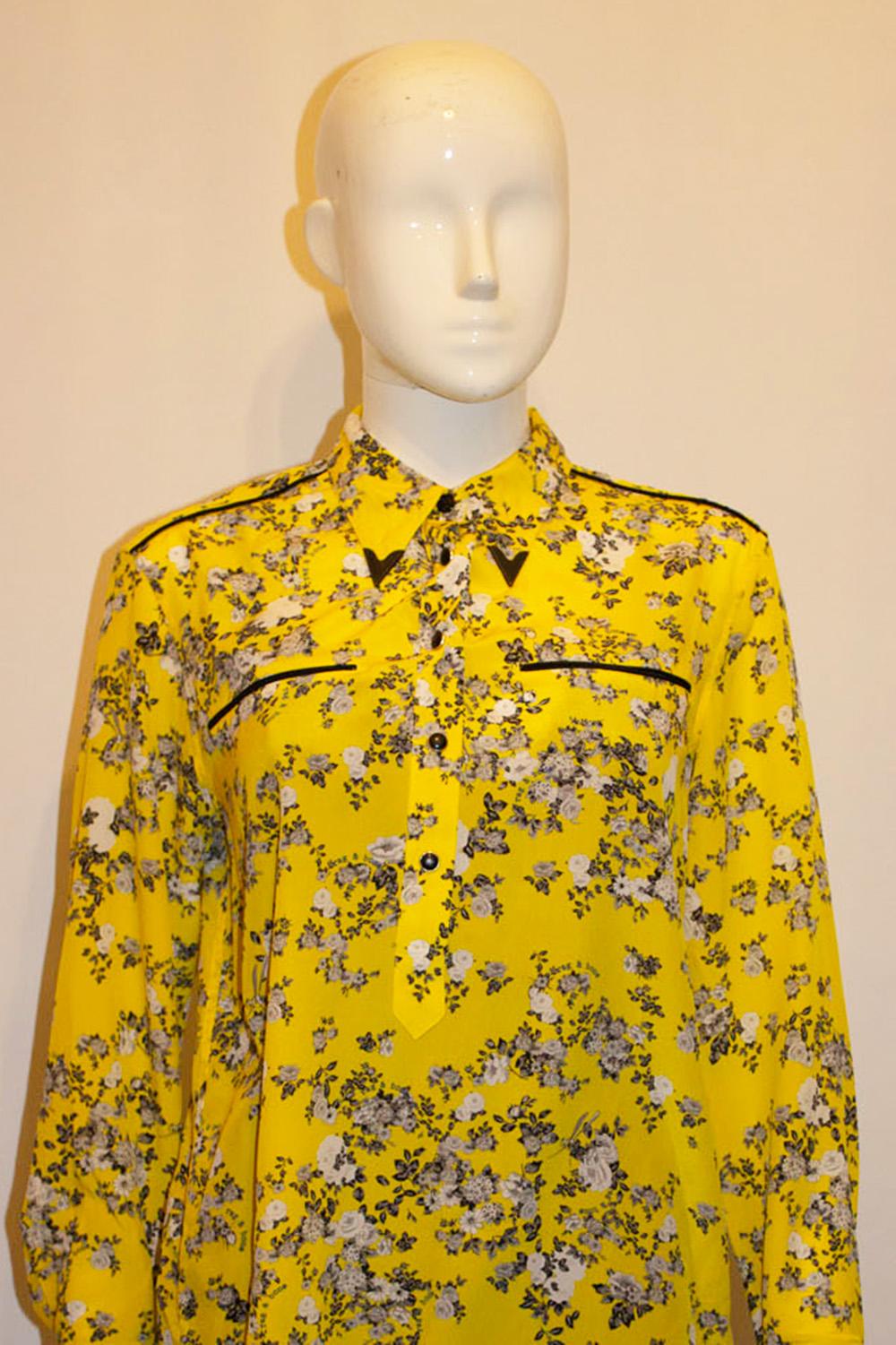 Rag and Bone Pretty Silk Shirt For Sale 2