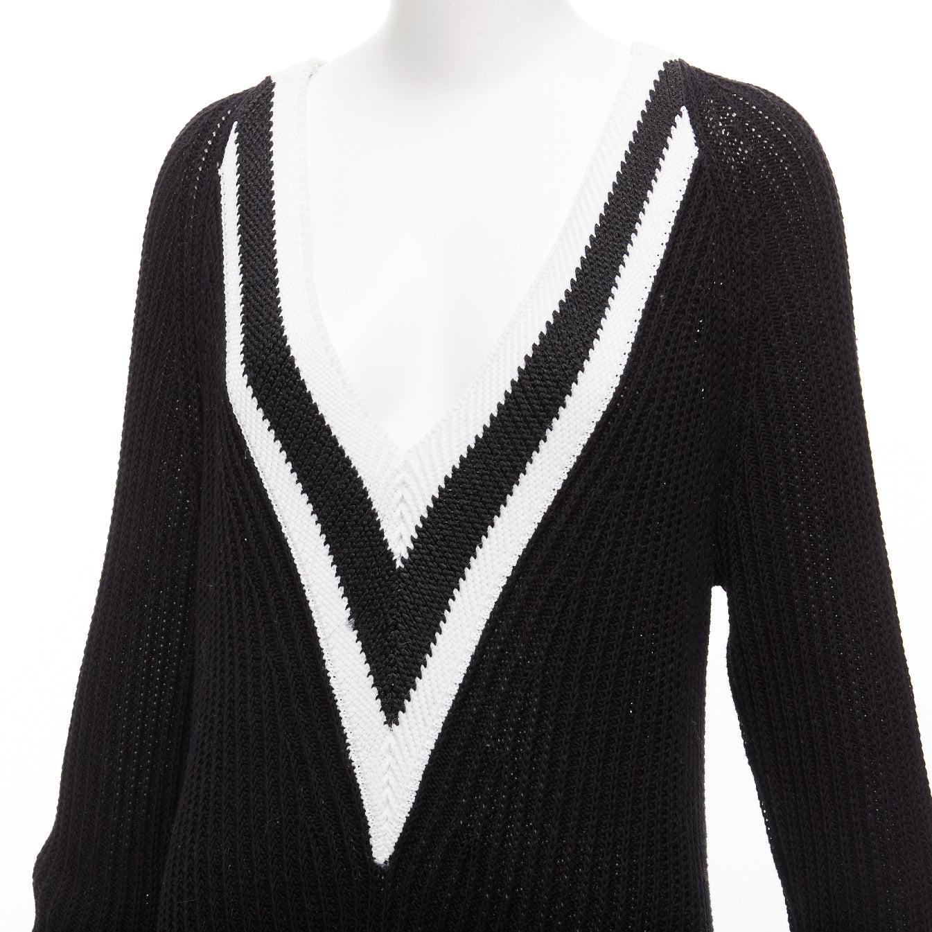 RAG & BONE black white cotton deep V raglan sleeve varsity sweater M For Sale 2