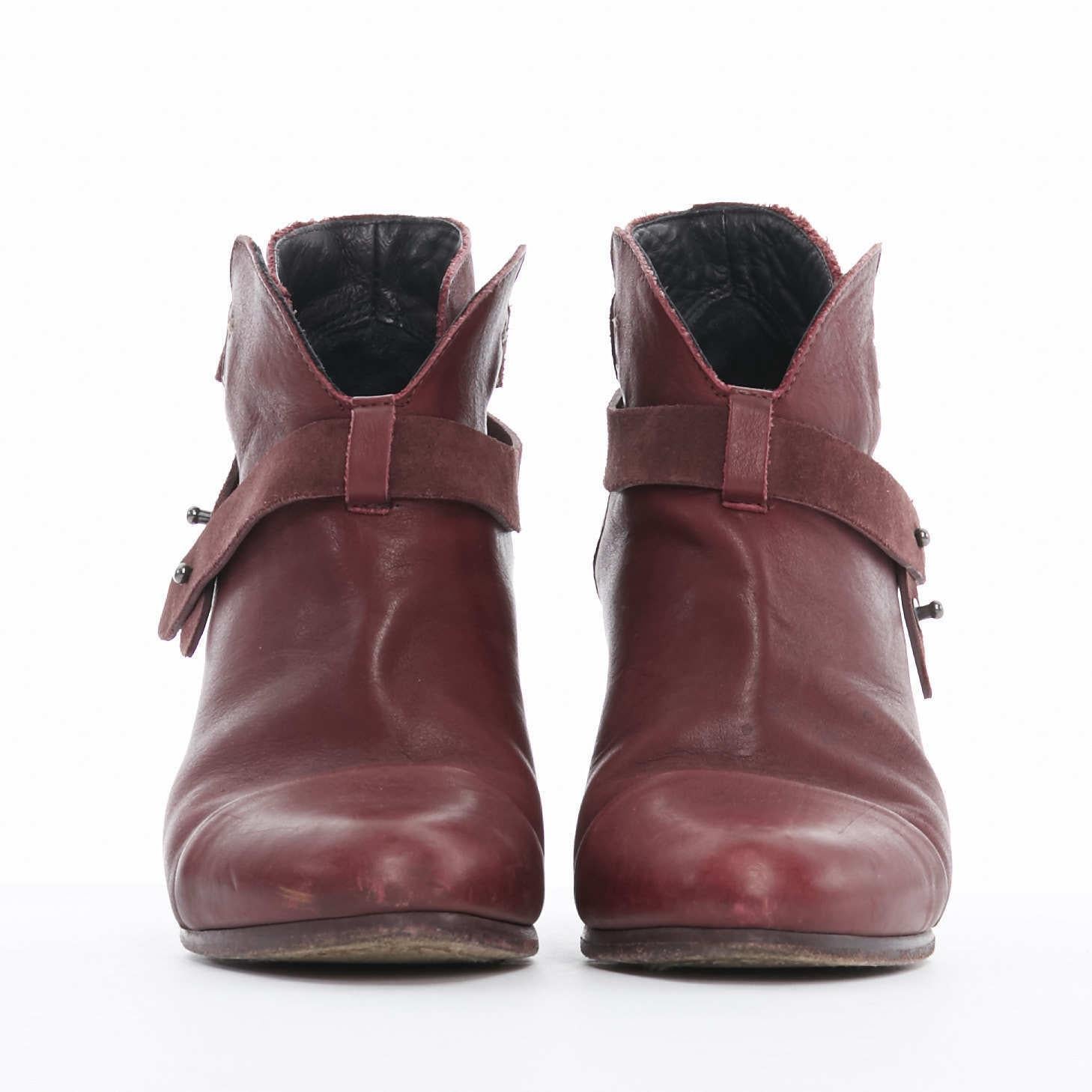 RAG BONE Harrow burgundy red leather stud harness block heel ankle boots EU38.5 
Reference: TGAS/A01349 
Brand: rag & bone 
Material: Leather 
Color: Burgundy 
Pattern: Solid 
Extra Detail: Harrow boots. Burgundy leather upper. Rounded toe. Wrap