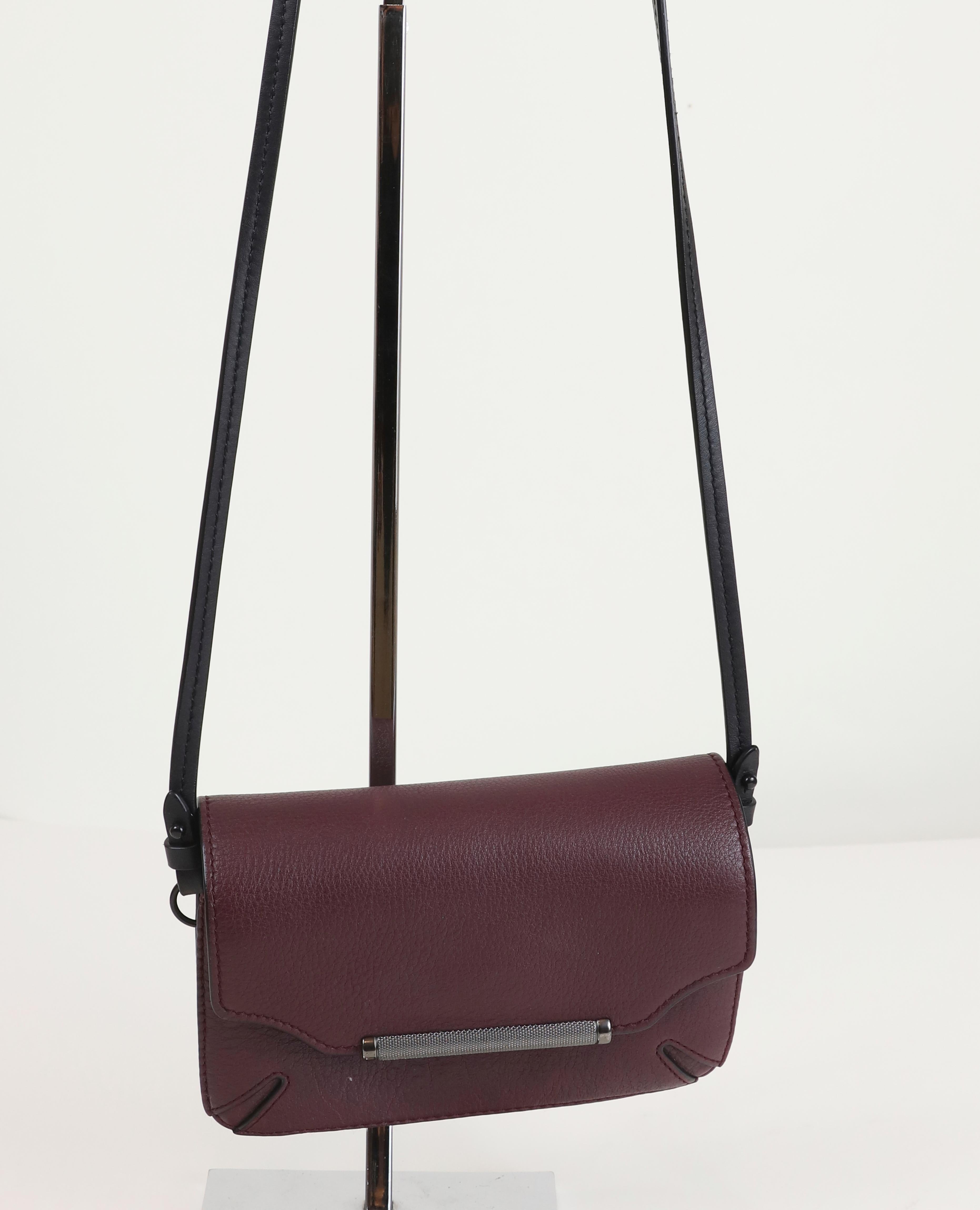 Great quality crossbody bag with very versatile color. The exact year of manufacture is unknown.