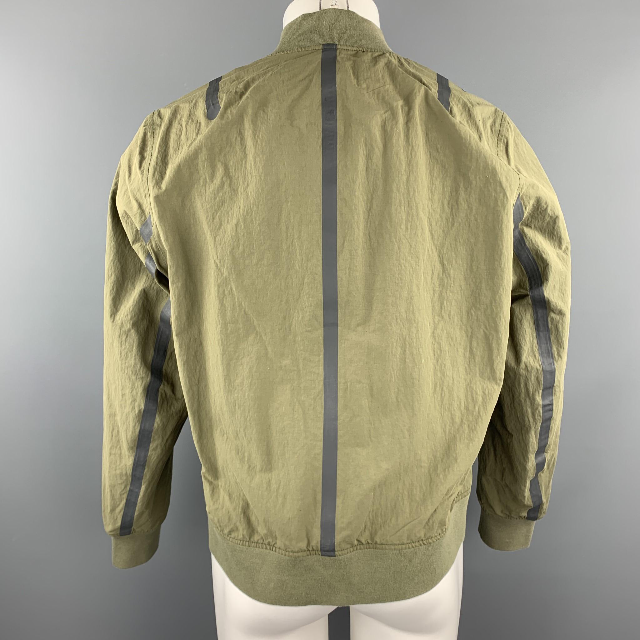 RAG & BONE Size M Olive Nylon Grey Zip Windbreaker Bomber Jacket In Excellent Condition In San Francisco, CA